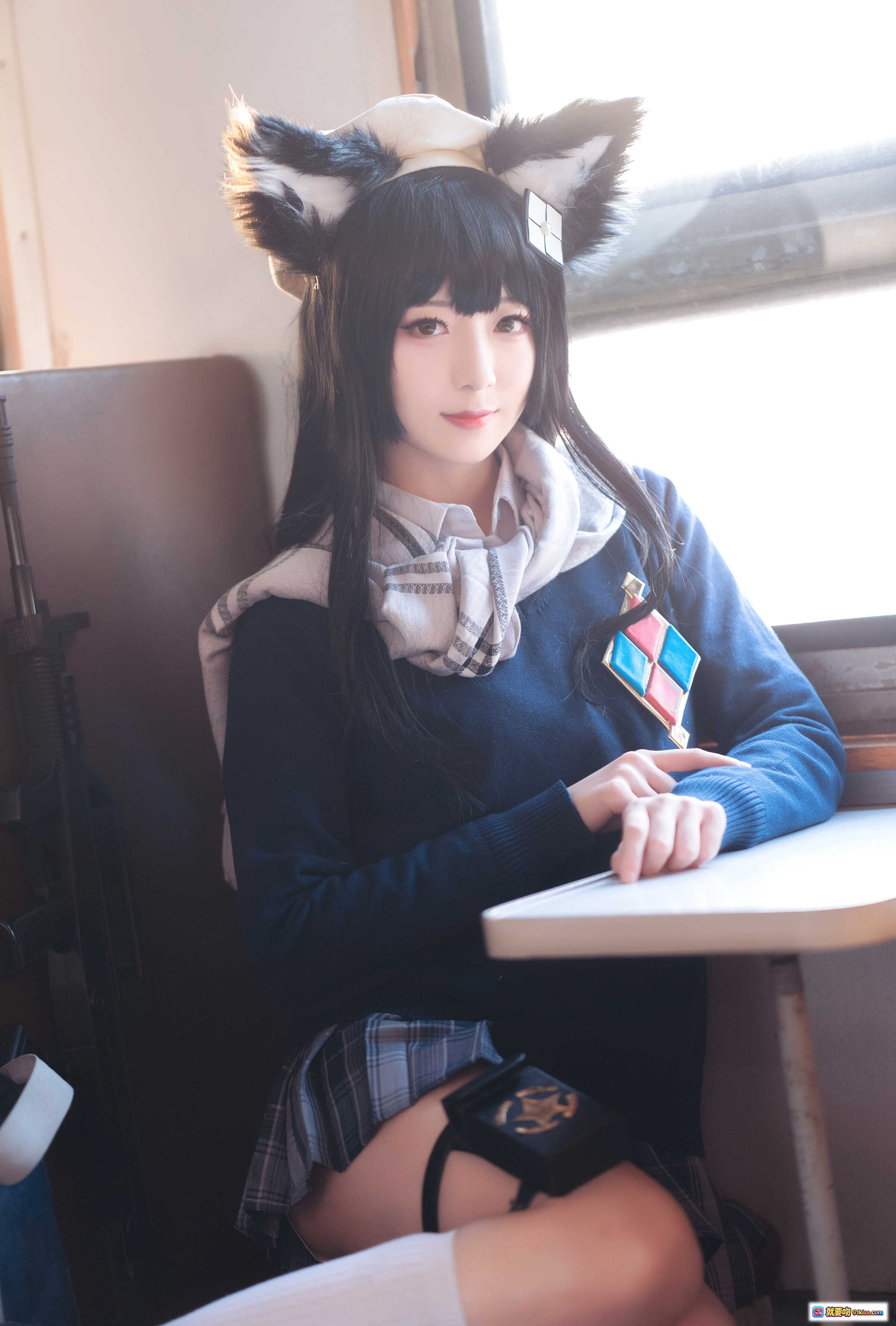 弥音音NO.001 95式cosplay 狐耳少女校服写真 20P高清图集 313MB下载 - 就要吻