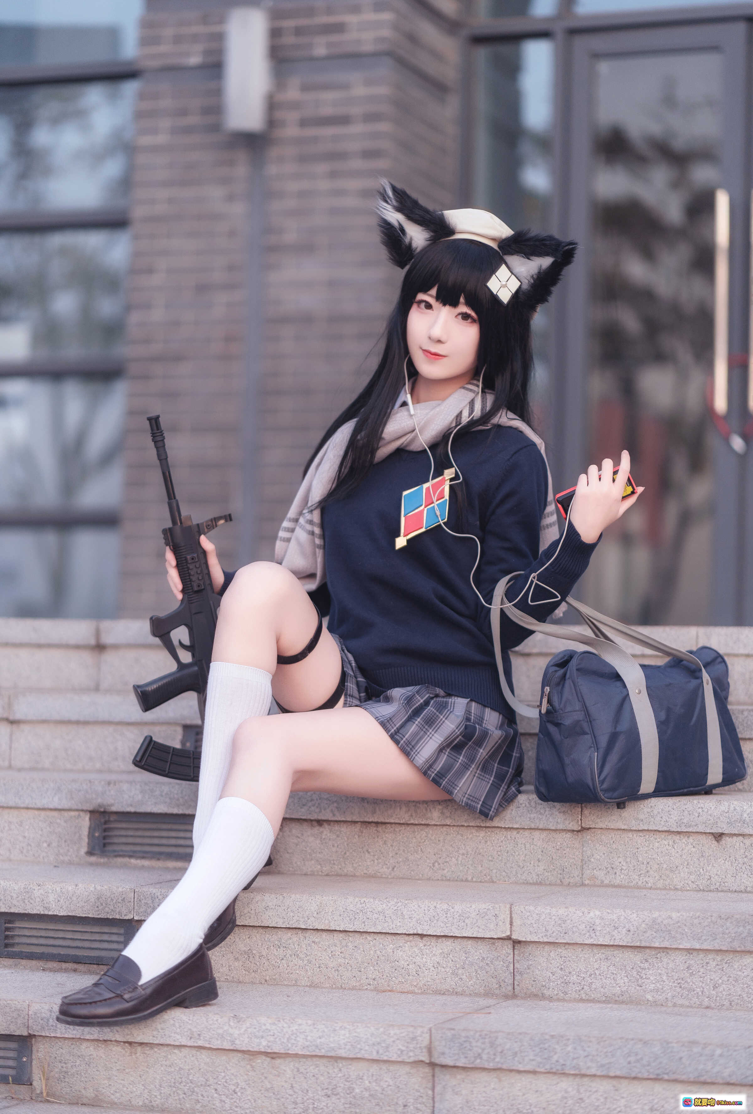 图片[10] - 弥音音NO.001 95式cosplay 狐耳少女校服写真 20P高清图集 313MB下载 - 就要吻