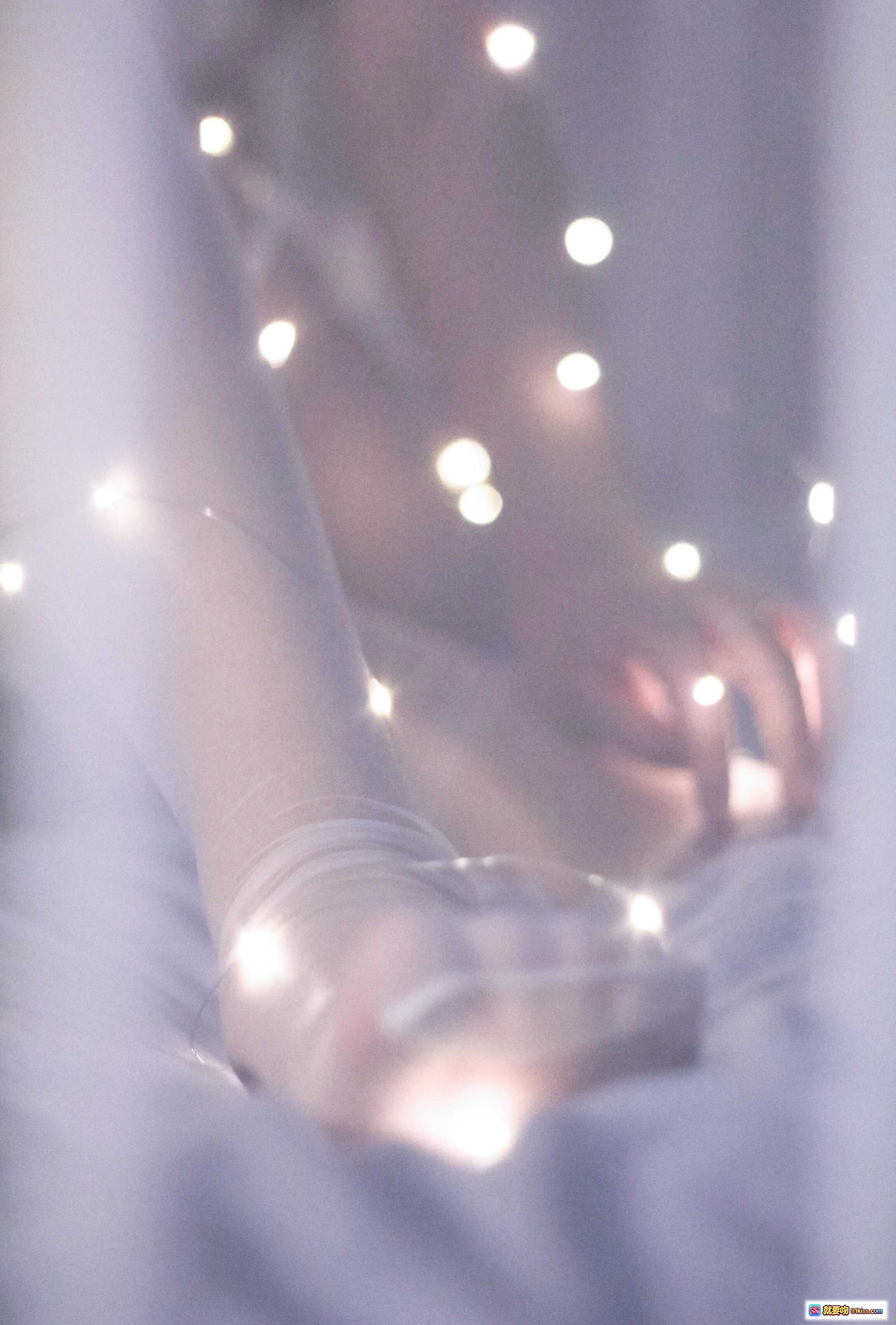 图片[1] - 穆零Mu0 NO.34 花嫁梦幻柔光写真｜朦胧光影少女氛围感摄影｜温柔系日系风格人像特写 - 就要吻