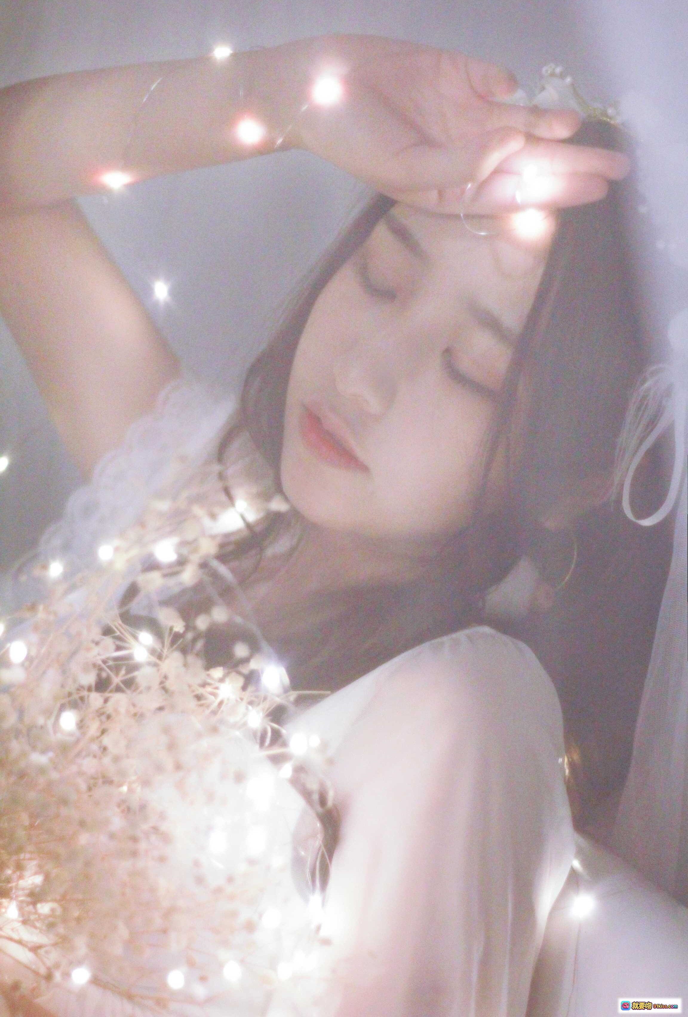 图片[9] - 穆零Mu0 NO.34 花嫁梦幻柔光写真｜朦胧光影少女氛围感摄影｜温柔系日系风格人像特写 - 就要吻