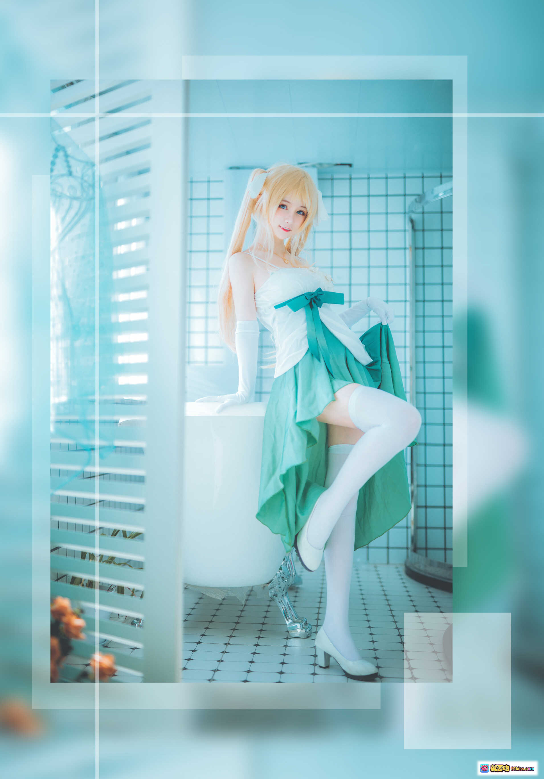 图片[9] - yui金鱼NO.007路人女主cosplay写真 白绿裙装双马尾浴室场景高清美图19P - 就要吻