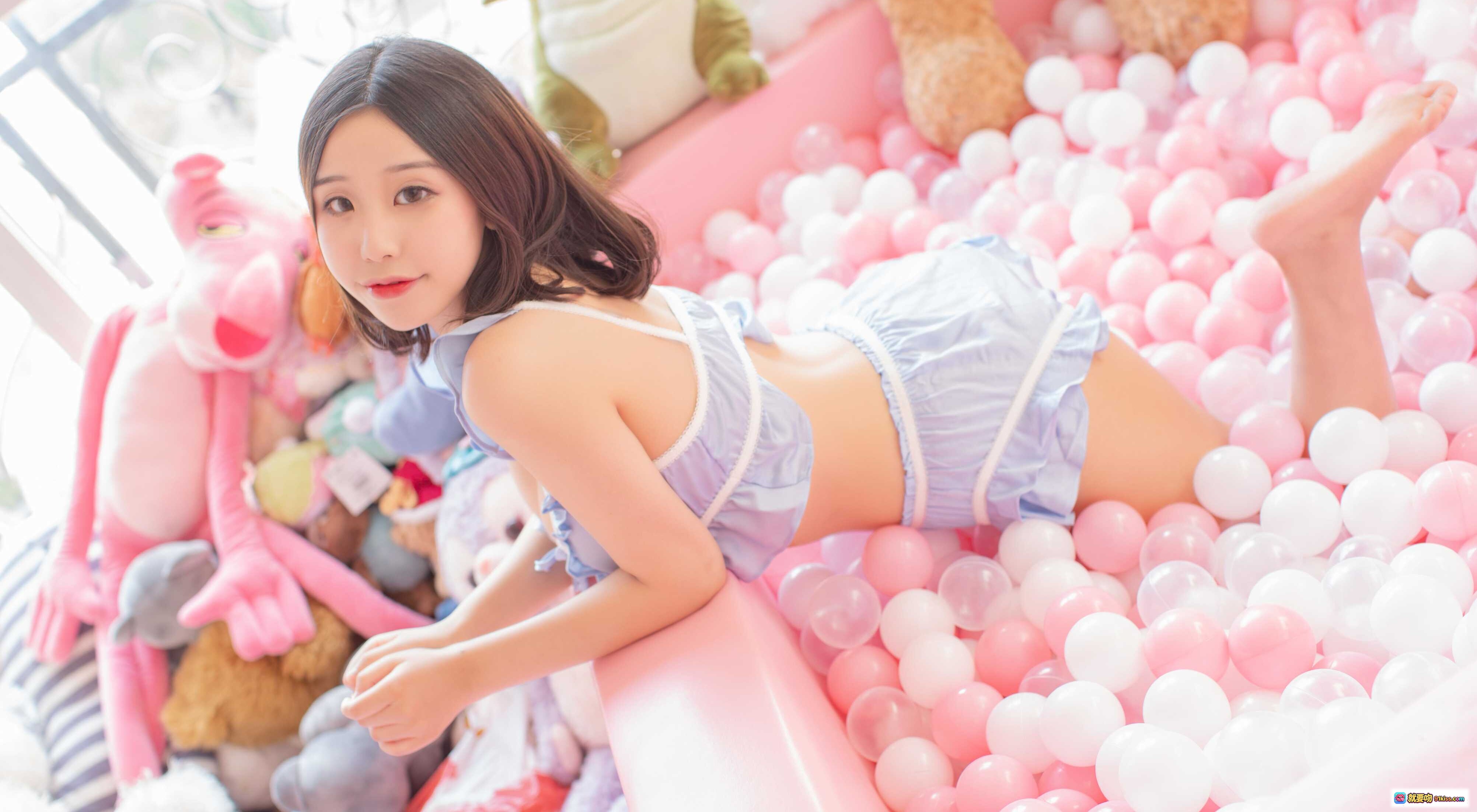 图片[6] - 穆零Mu0 NO.14 海洋球写真 | 粉白球池少女 | 可爱睡衣风 | 软萌玩偶环绕 | 甜美私房照 - 就要吻