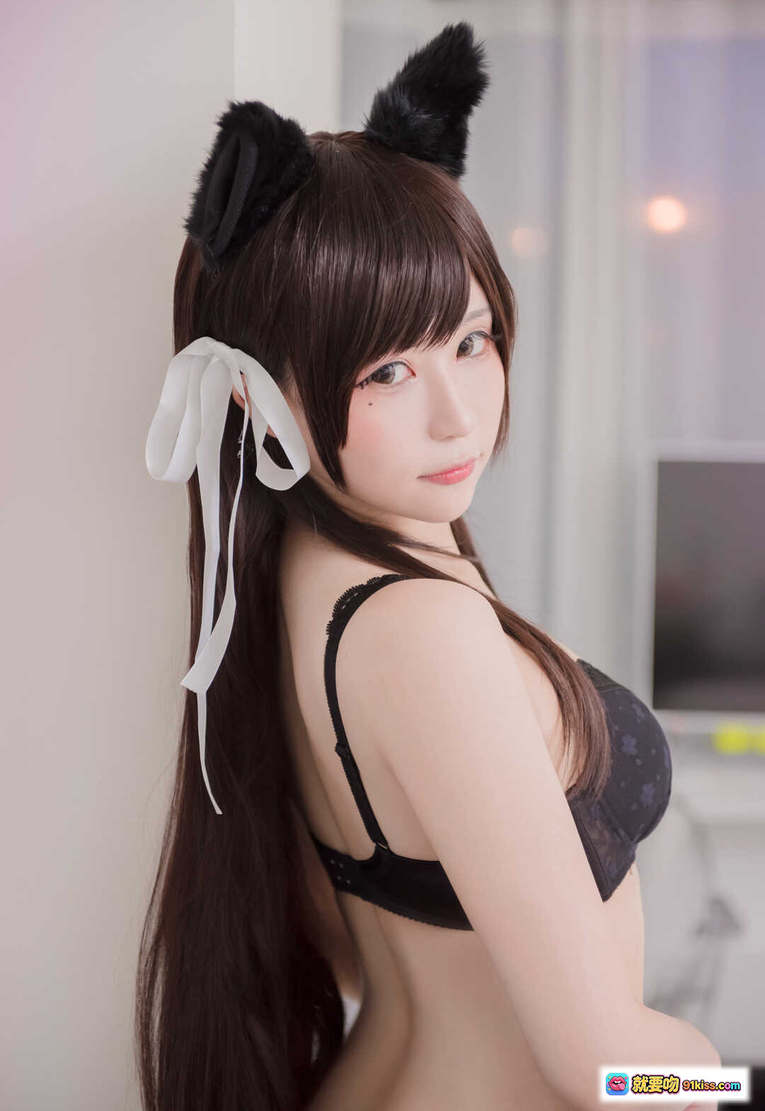 图片[7] - 白神泱NO.004黑丝猫耳写真｜黑色蕾丝内衣+透明椅性感坐姿｜11P高清图集 - 就要吻