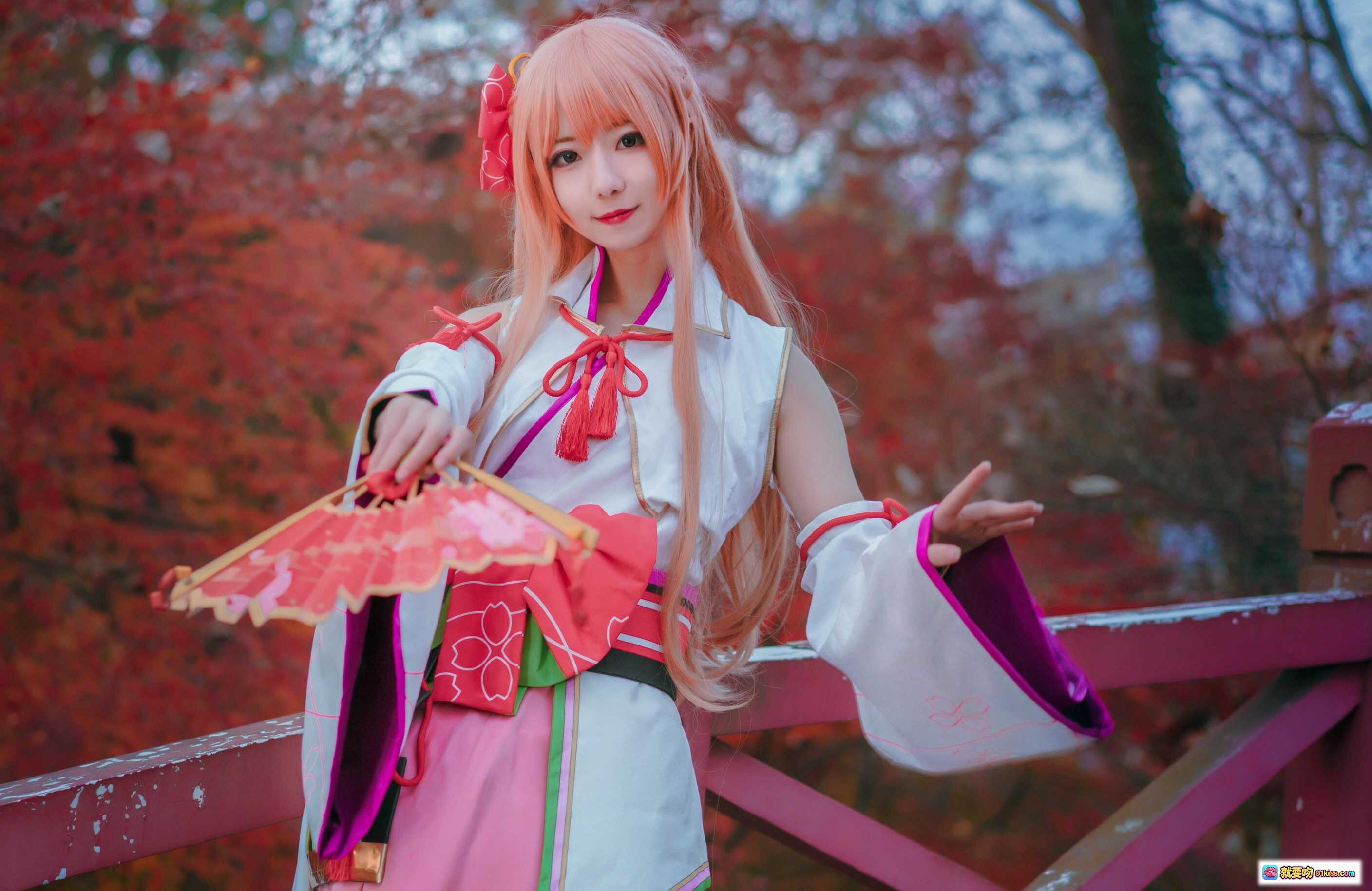 图片[10] - 弥音音NO.009 cosplay写真｜秋日枫叶背景｜和风少女造型｜粉色长发｜手持折扇｜唯美日系风格 - 就要吻