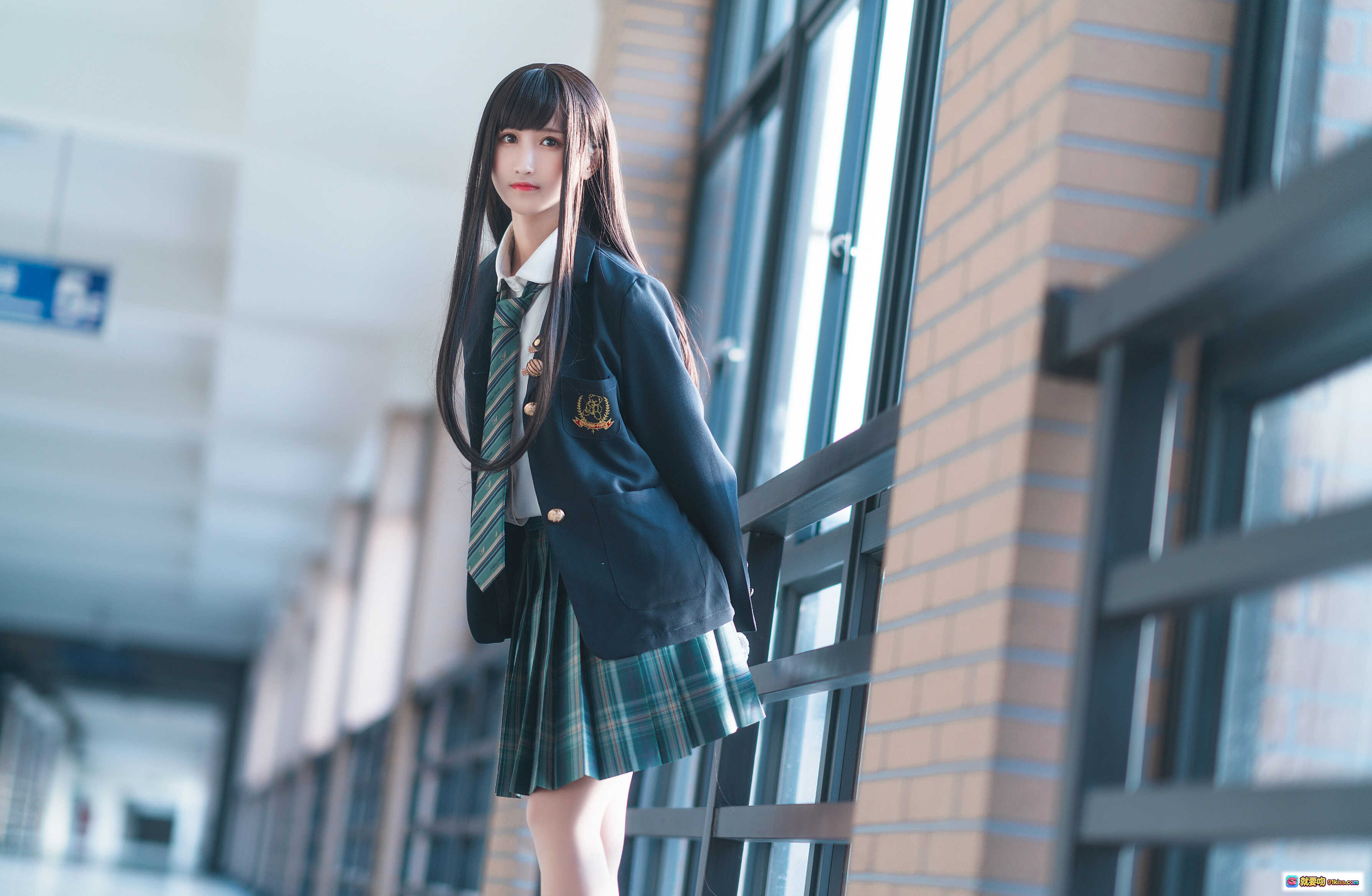 图片[2] - 三度_69 NO.062 森林来信JK制服写真 | 校园走廊日系少女 | 格裙黑西装清新风 | 15P高清图集 - 就要吻