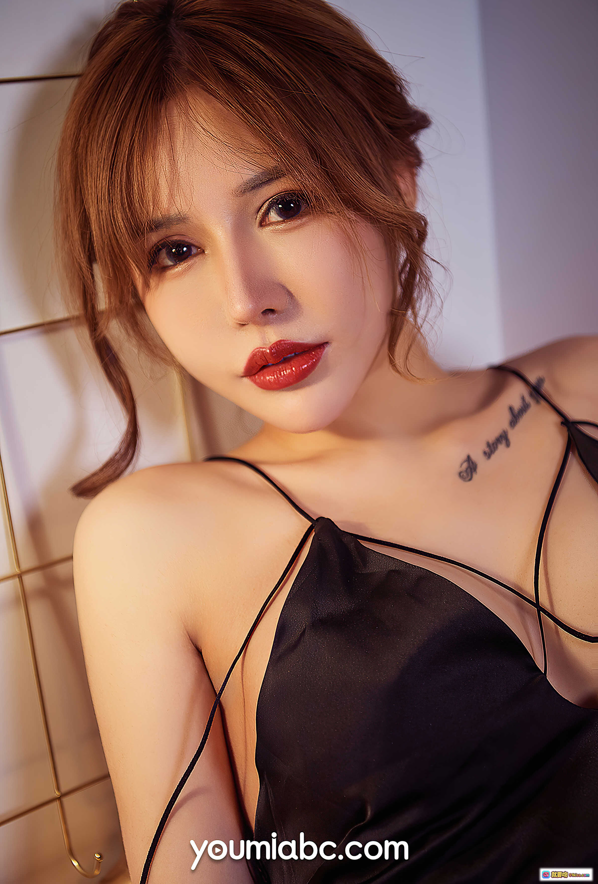 图片[8] - YouMi尤蜜2020.08.17夜晚情调可可黑丝吊带蕾丝内衣性感写真31P高清图集 - 就要吻