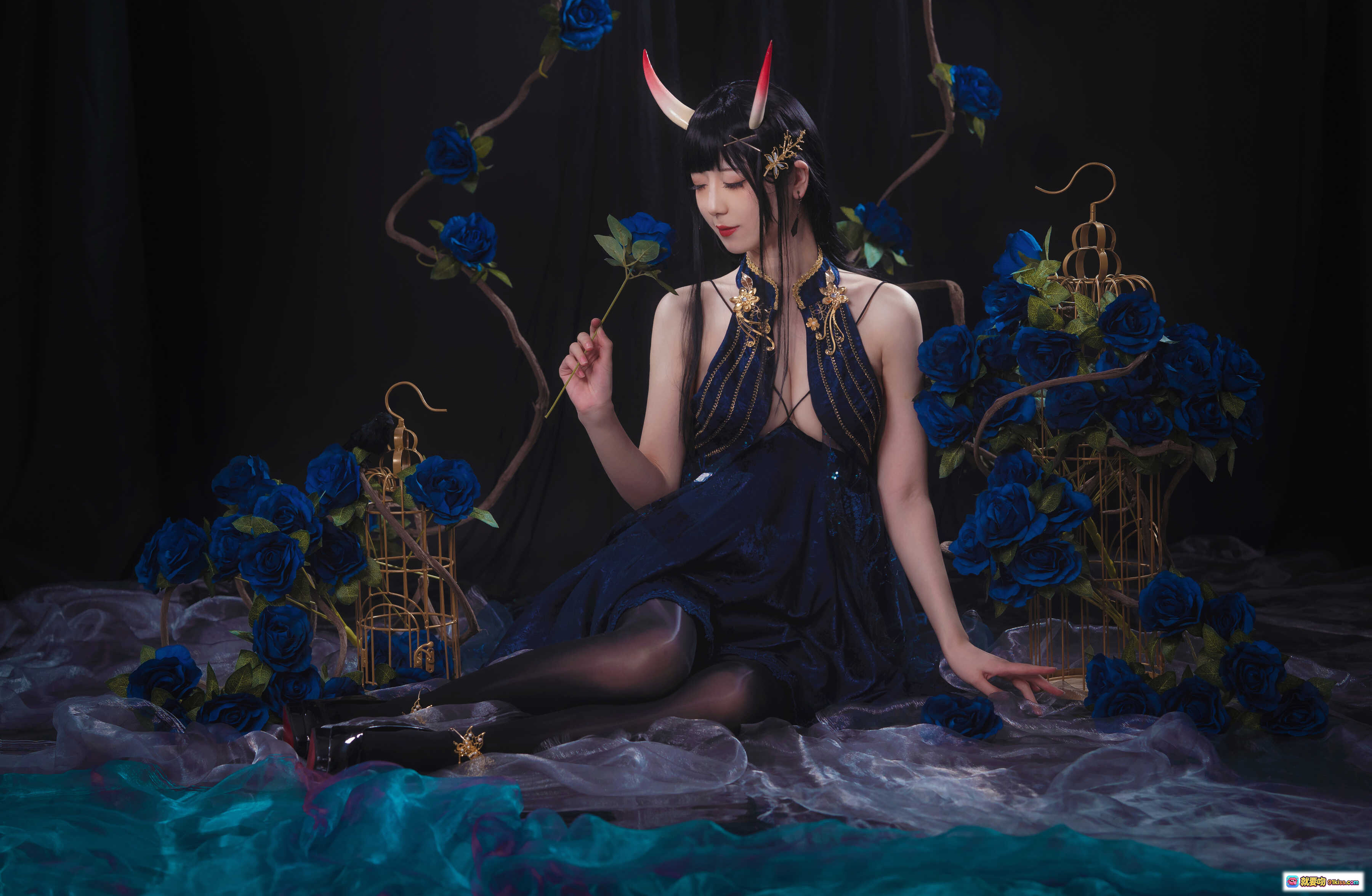 图片[10] - 弥音音NO.031能代Cosplay写真｜蓝玫瑰恶魔角黑丝美腿｜暗黑系华丽和风造型｜16P高清图集 - 就要吻