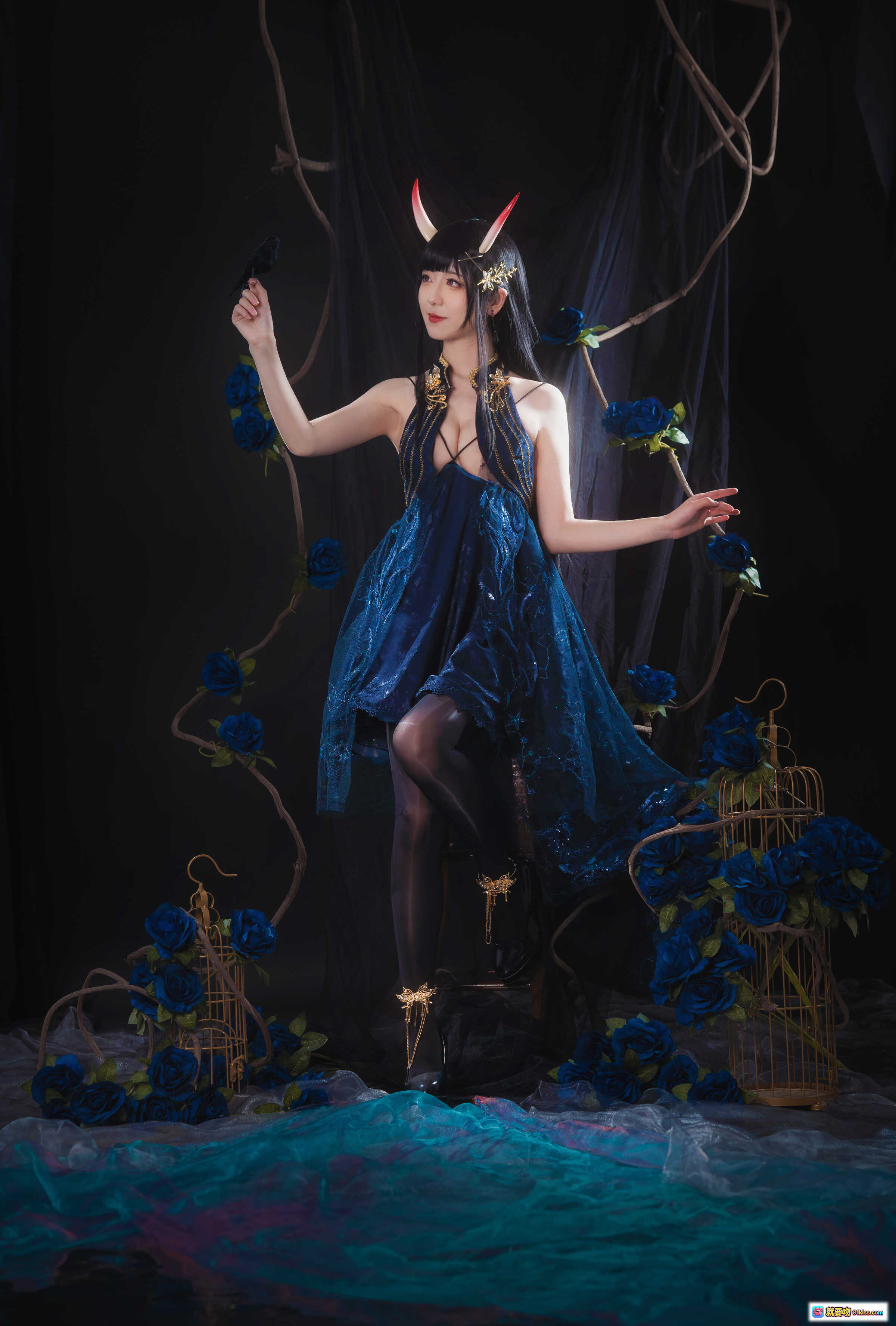 图片[2] - 弥音音NO.031能代Cosplay写真｜蓝玫瑰恶魔角黑丝美腿｜暗黑系华丽和风造型｜16P高清图集 - 就要吻