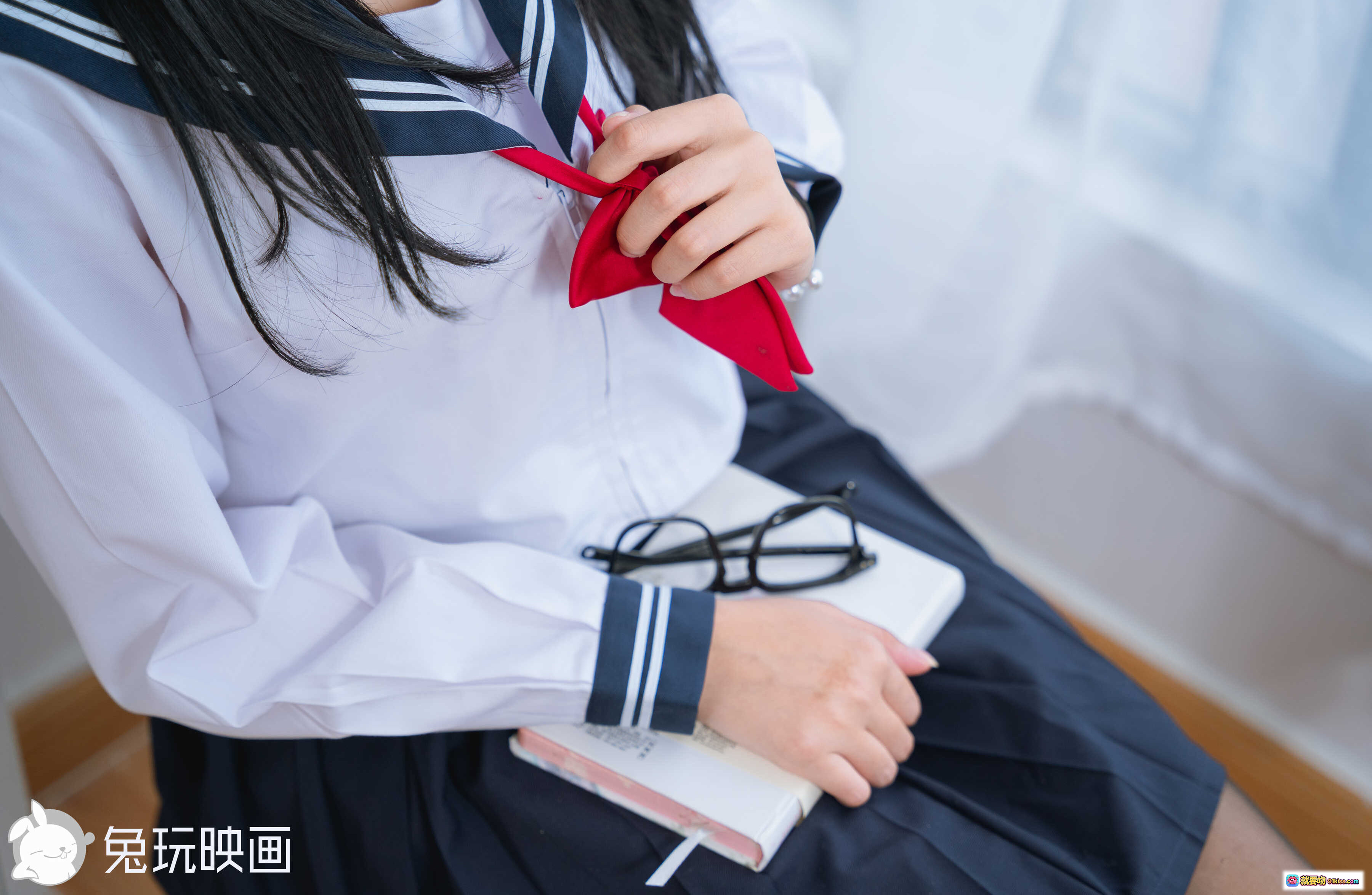 图片[9] - lovely呆玄NO.006课后教室写真｜水手服少女手机自拍｜清新校园风｜42P高清图集 - 就要吻