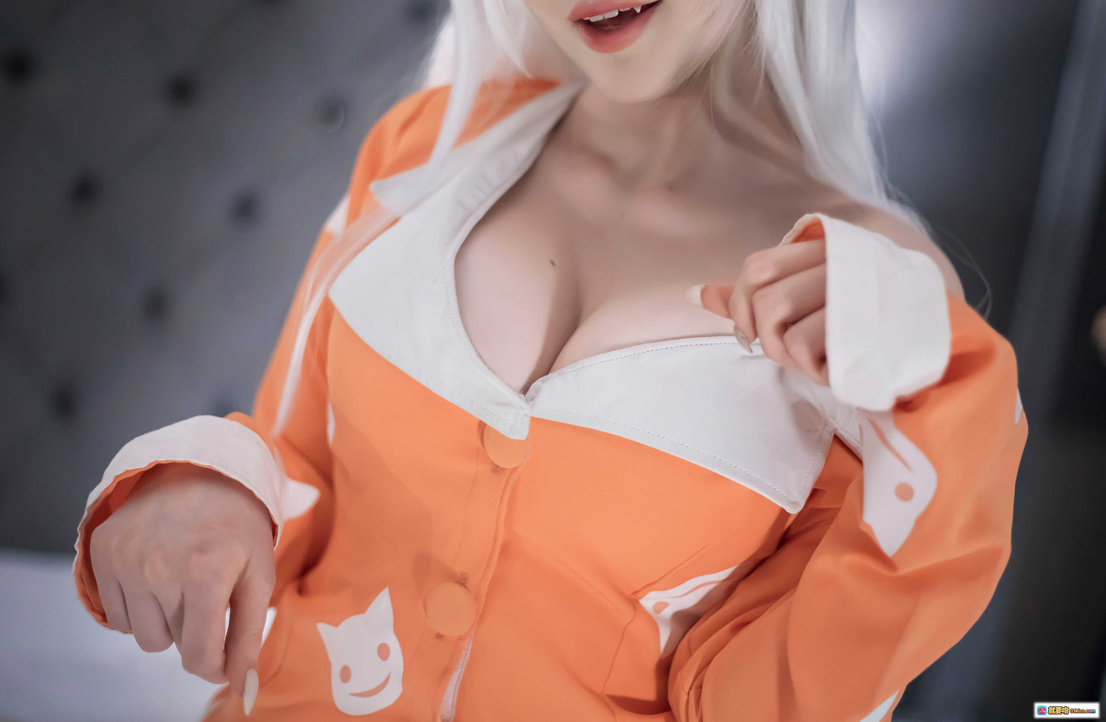 图片[6] - Sayathefox NO.004 白毛狐狸 Cosplay 精美写真 11P 28MB 高清橙色服装 白发狐耳 视觉艺术 时尚摄影 - 就要吻