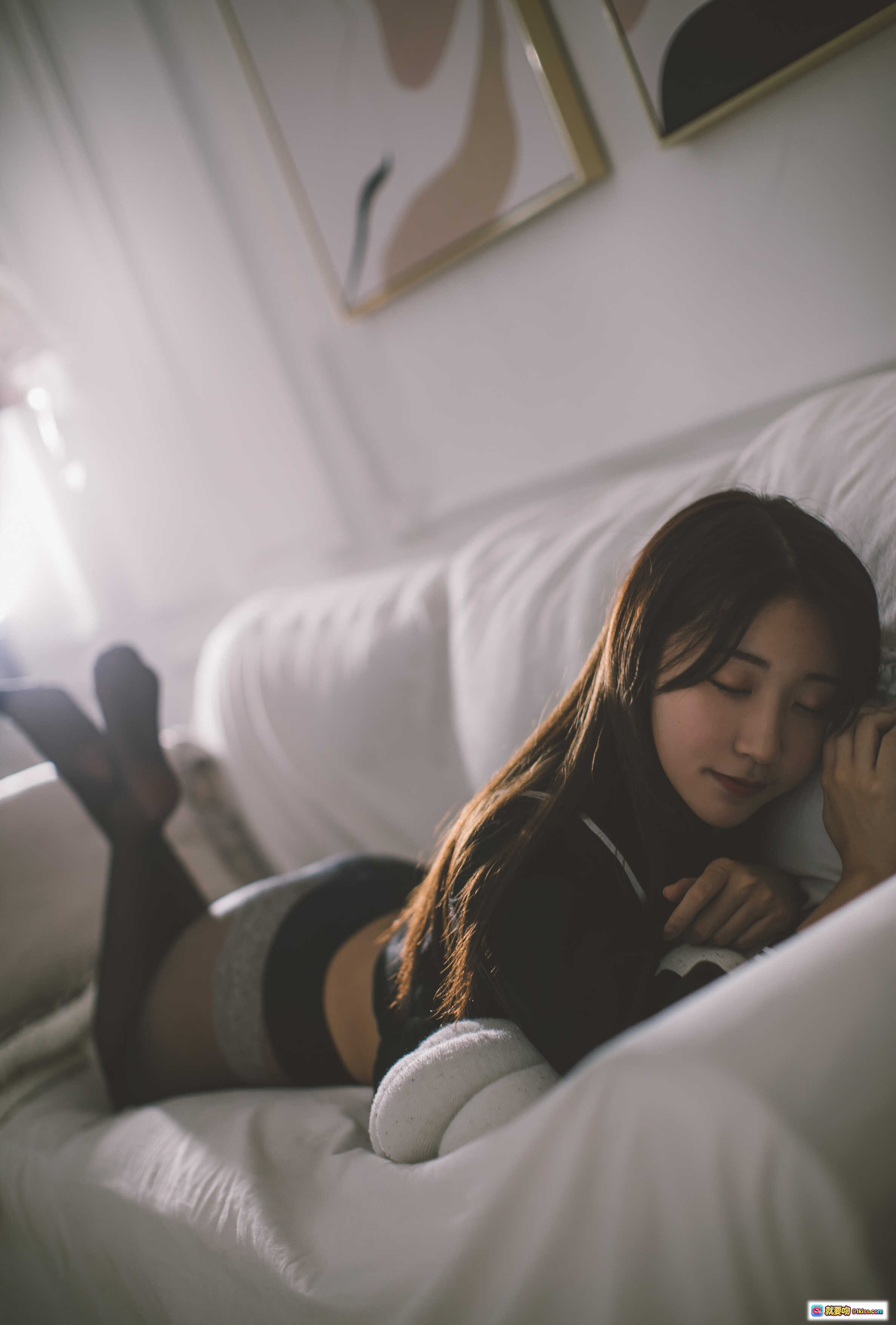 图片[3] - 黑川NO.025 JK制服少女写真 52P高清图集 黑丝美腿可爱抱枕居家风 甜酷日系风格 - 就要吻