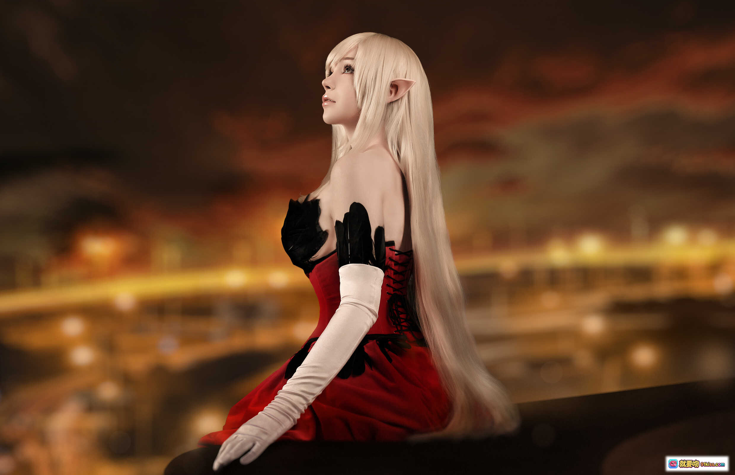 图片[7] - Sayathefox NO.009 忍野忍 Cosplay 精美写真 金发精灵耳 血迹妆容 黑红服饰 手持武士刀 暗黑风摄影 10P高清图集 - 就要吻