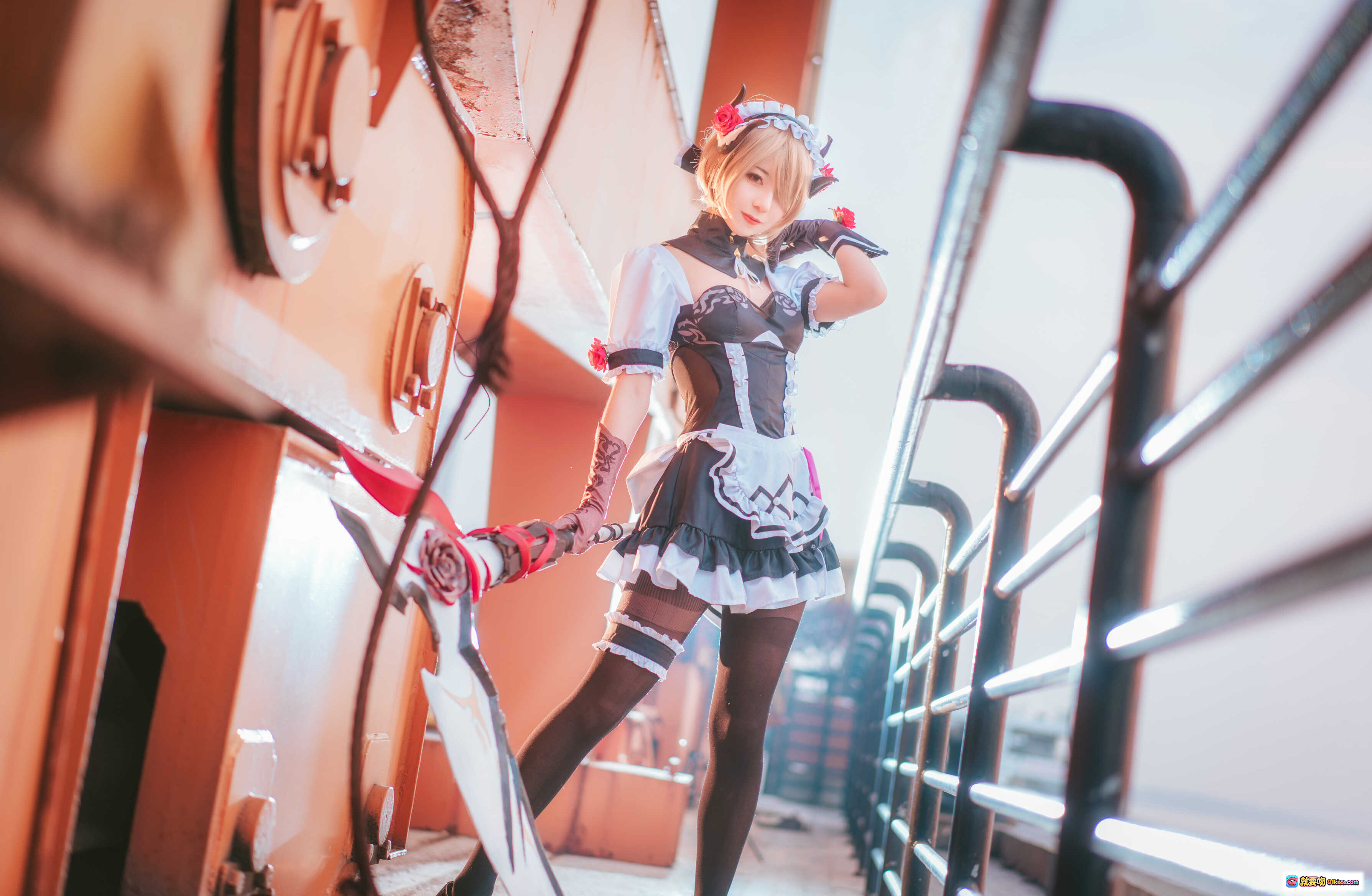 图片[3] - 弥音音NO.013丽塔黯蔷薇2 Cosplay写真 | 精致女仆装+红玫瑰发饰+工业风场景 | 高清15P美图 - 就要吻