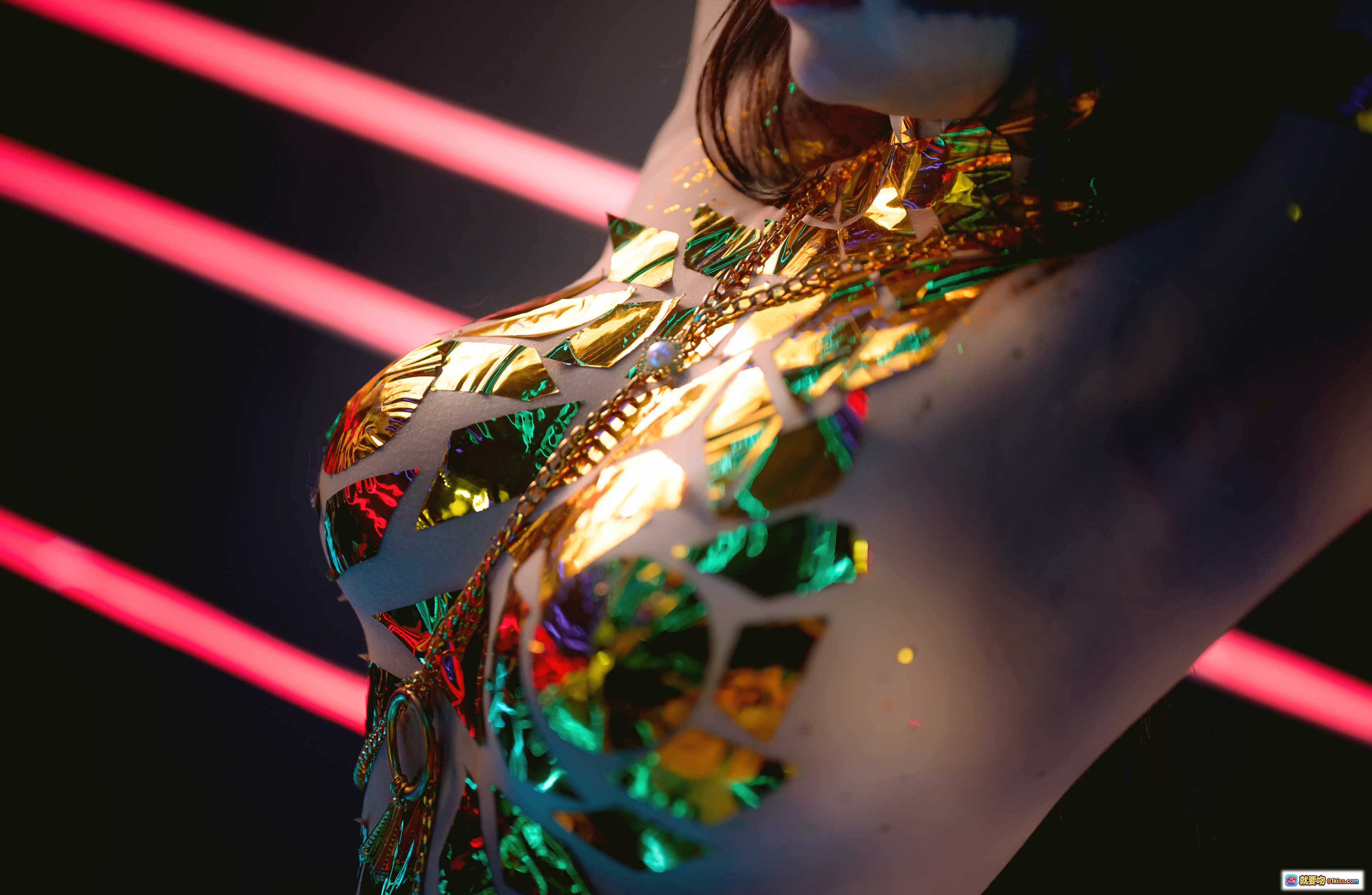 图片[1] - 抱走莫子A NO.028 金色传说 35P 672MB 霓虹光影 碎镜装饰 性感写真 艺术人像 时尚摄影 高清图集 - 就要吻