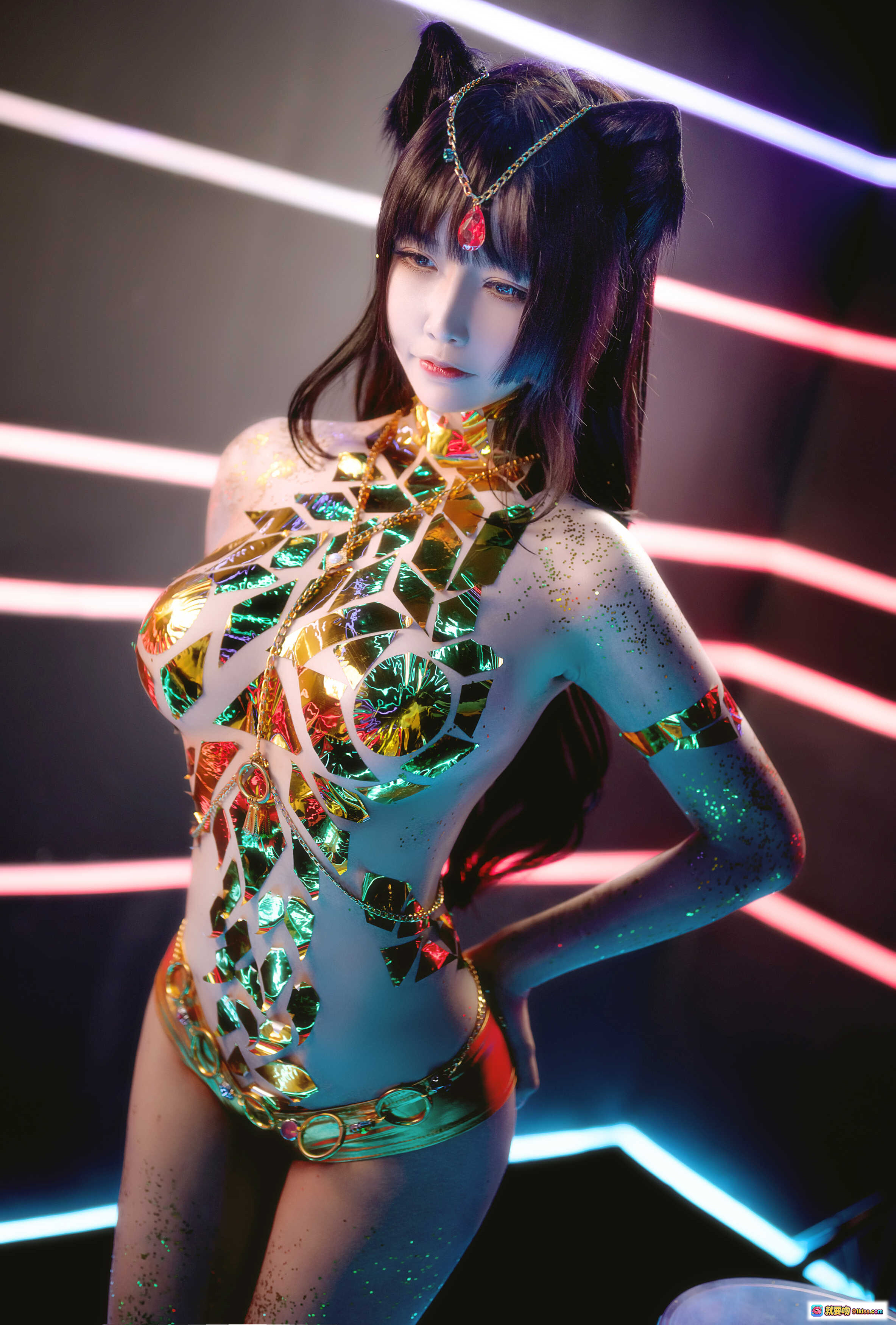 图片[10] - 抱走莫子A NO.028 金色传说 35P 672MB 霓虹光影 碎镜装饰 性感写真 艺术人像 时尚摄影 高清图集 - 就要吻