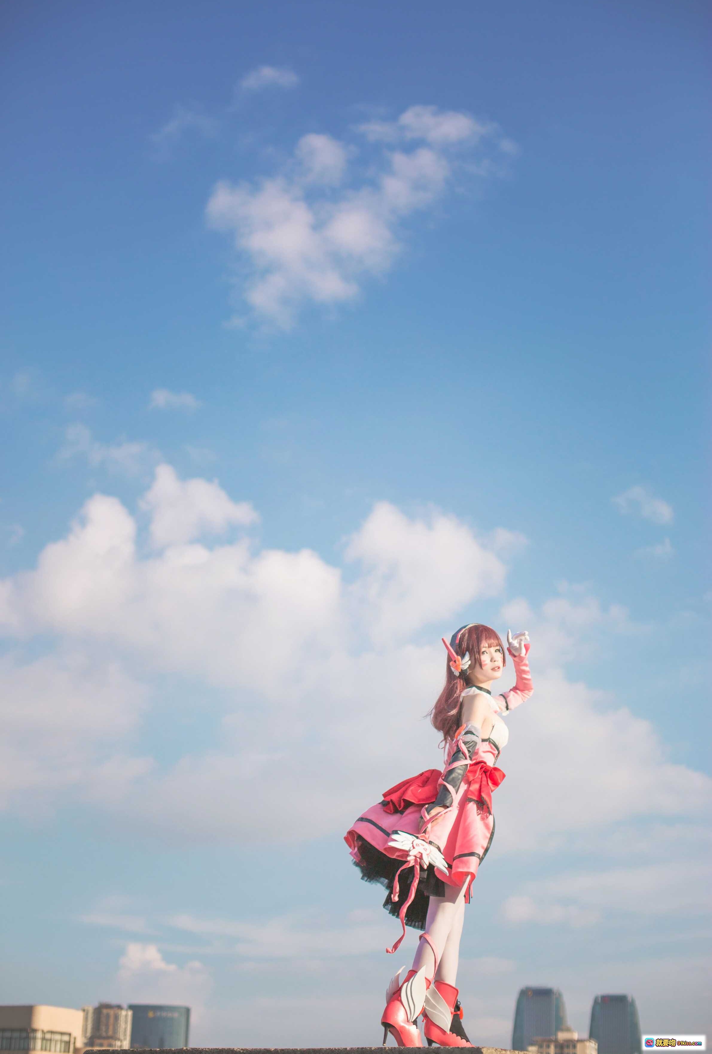 图片[7] - 北之北 VOL.12 守望先锋D.VA魔法少女Cosplay 粉红战衣+耳机造型 城市天台写真 10P高清美图 - 就要吻