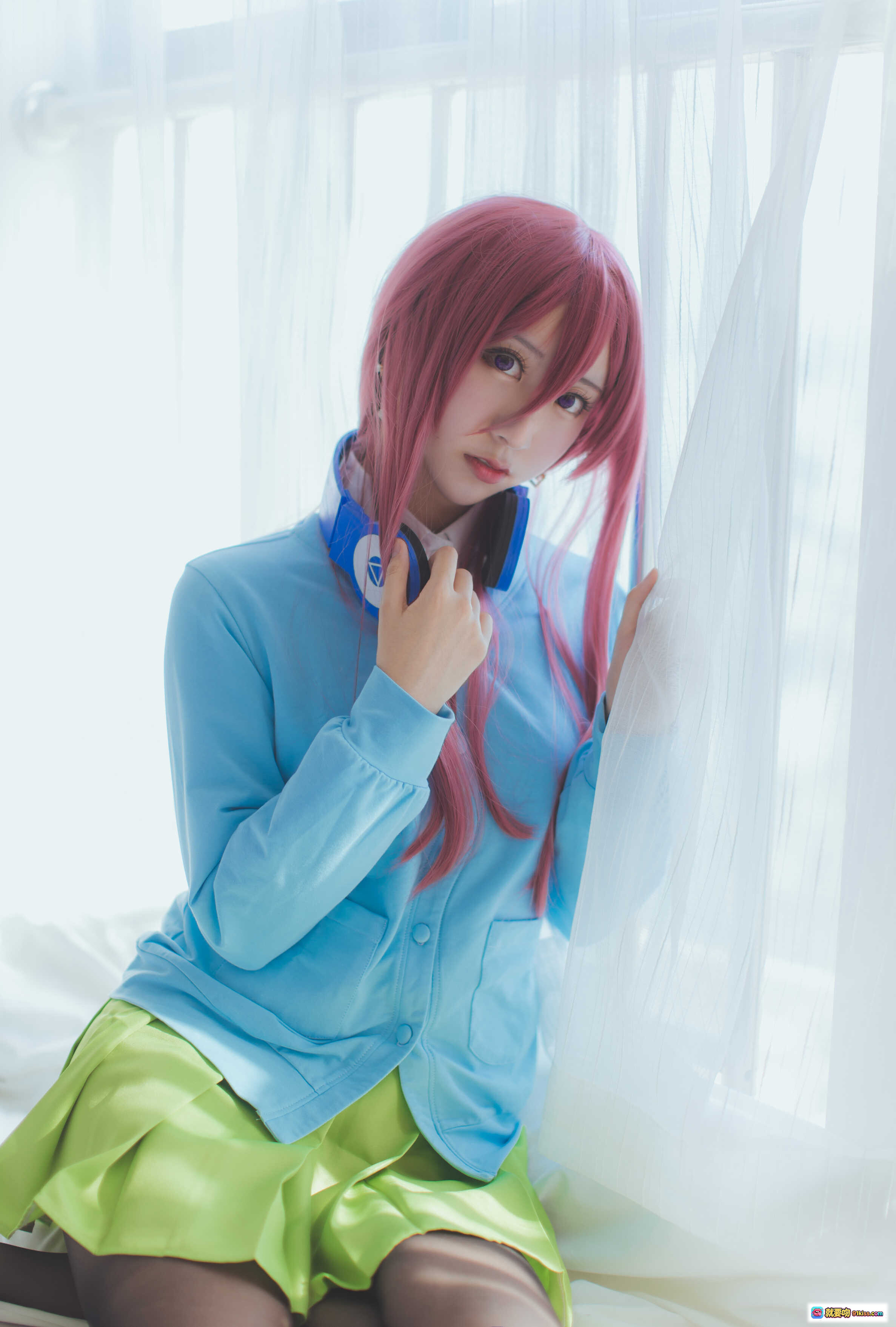 图片[3] - 黑川NO.048三玖正片写真 42P高清美腿黑丝少女 绿裙蓝衫居家私房摄影 - 就要吻