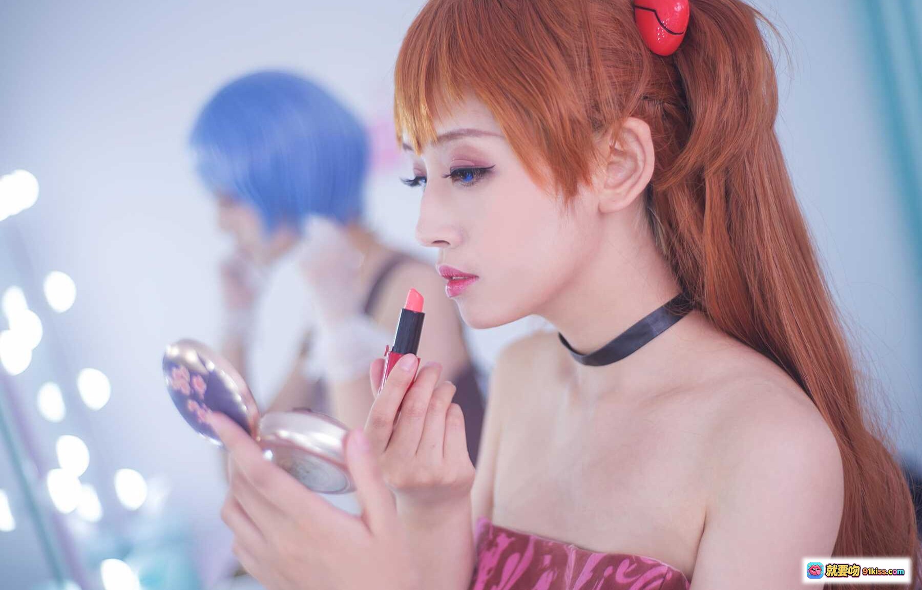 图片[6] - 弥音音NO.022明日香兰格丽Cosplay写真｜精致礼服双人背靠造型｜蓝发粉裙优雅少女风 - 就要吻