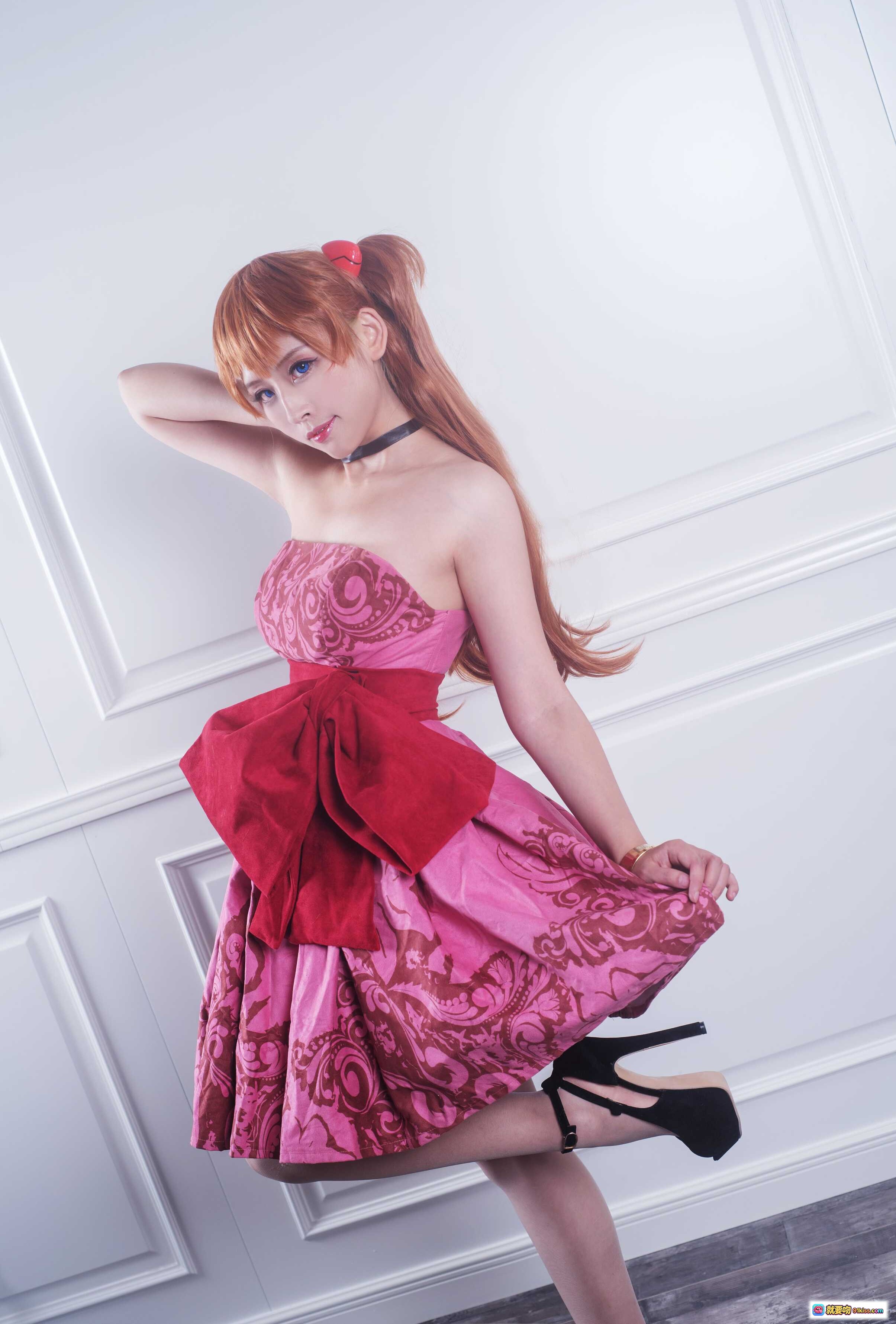 图片[10] - 弥音音NO.022明日香兰格丽Cosplay写真｜精致礼服双人背靠造型｜蓝发粉裙优雅少女风 - 就要吻