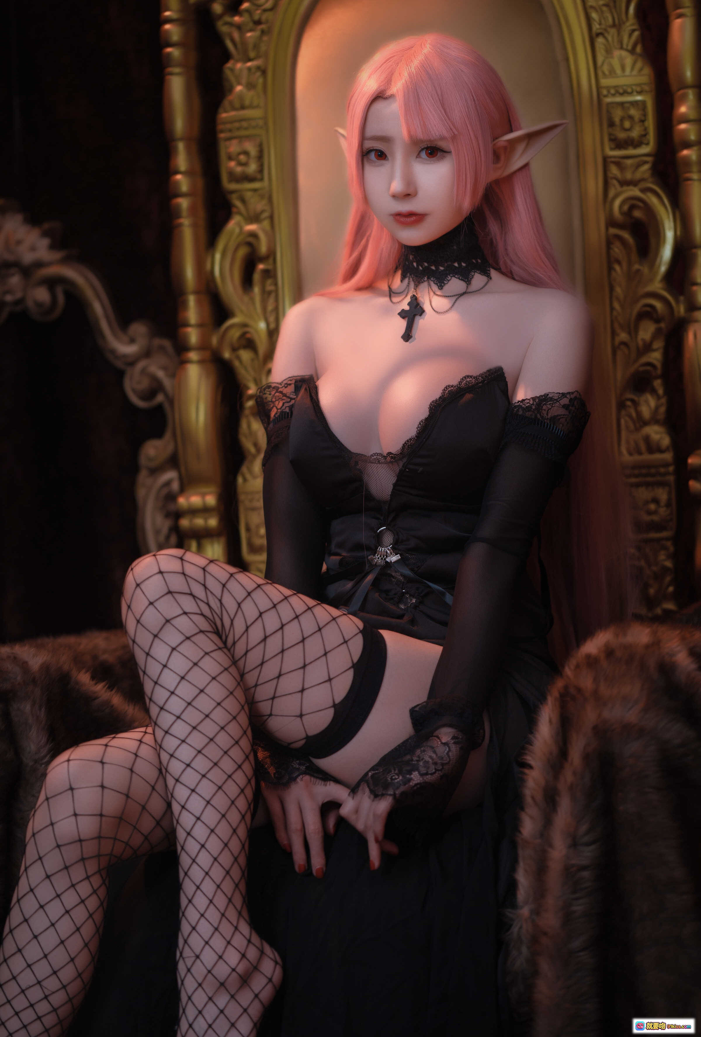 图片[8] - 西园寺南歌 NO.005 约克公爵 黑色蕾丝睡衣+渔网袜 性感写真 21P 80MB 高清私房美图 - 就要吻