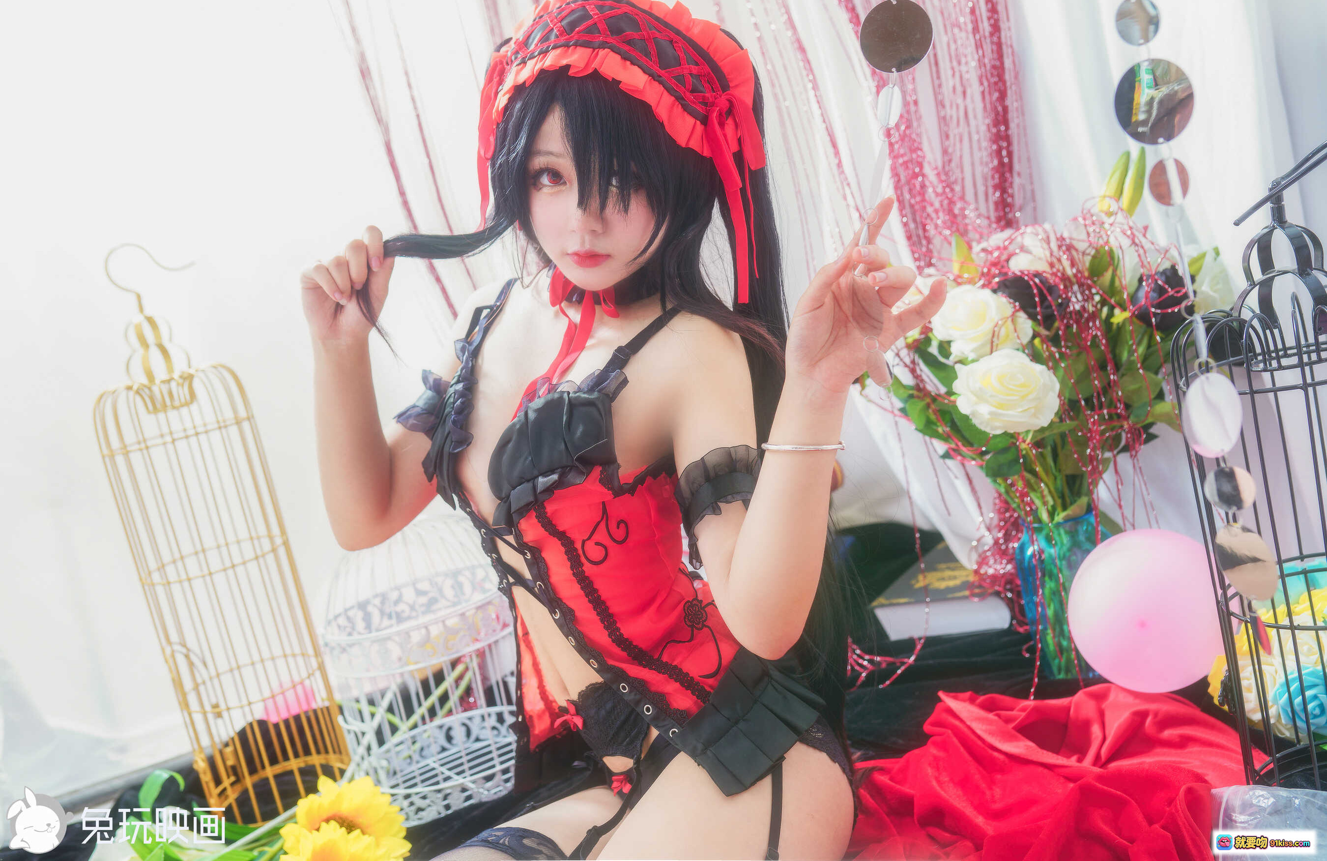 图片[5] - 日奈娇NO.013狂三Cosplay写真 – 红黑蕾丝女仆装 黑长直美少女 甜酷诱惑姿势 室内布景高清图集 - 就要吻