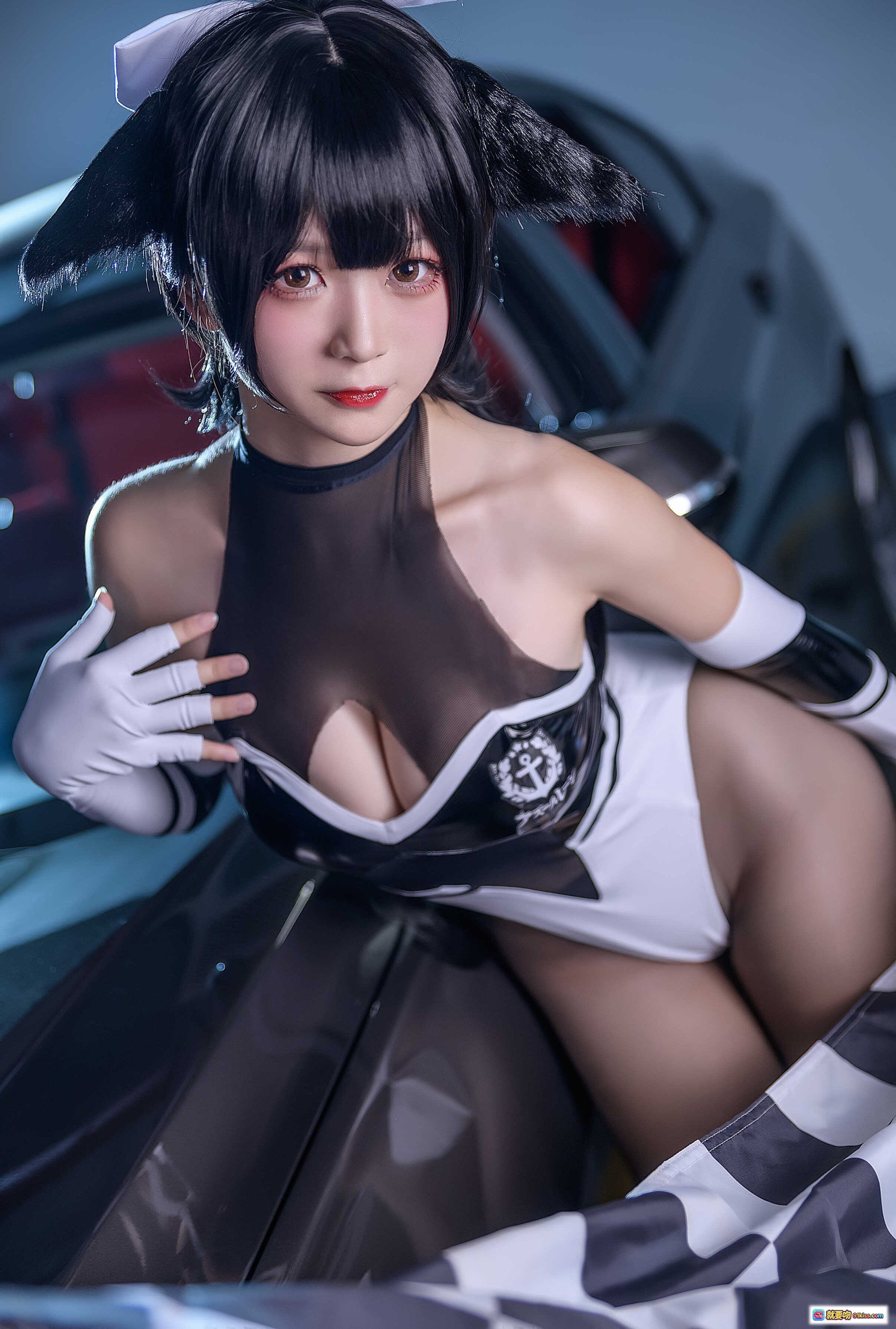 图片[8] - 樱落酱NO.001高雄赛车写真｜性感Cosplay车库车模｜黑伞白裙美腿诱惑｜12P高清图集 - 就要吻