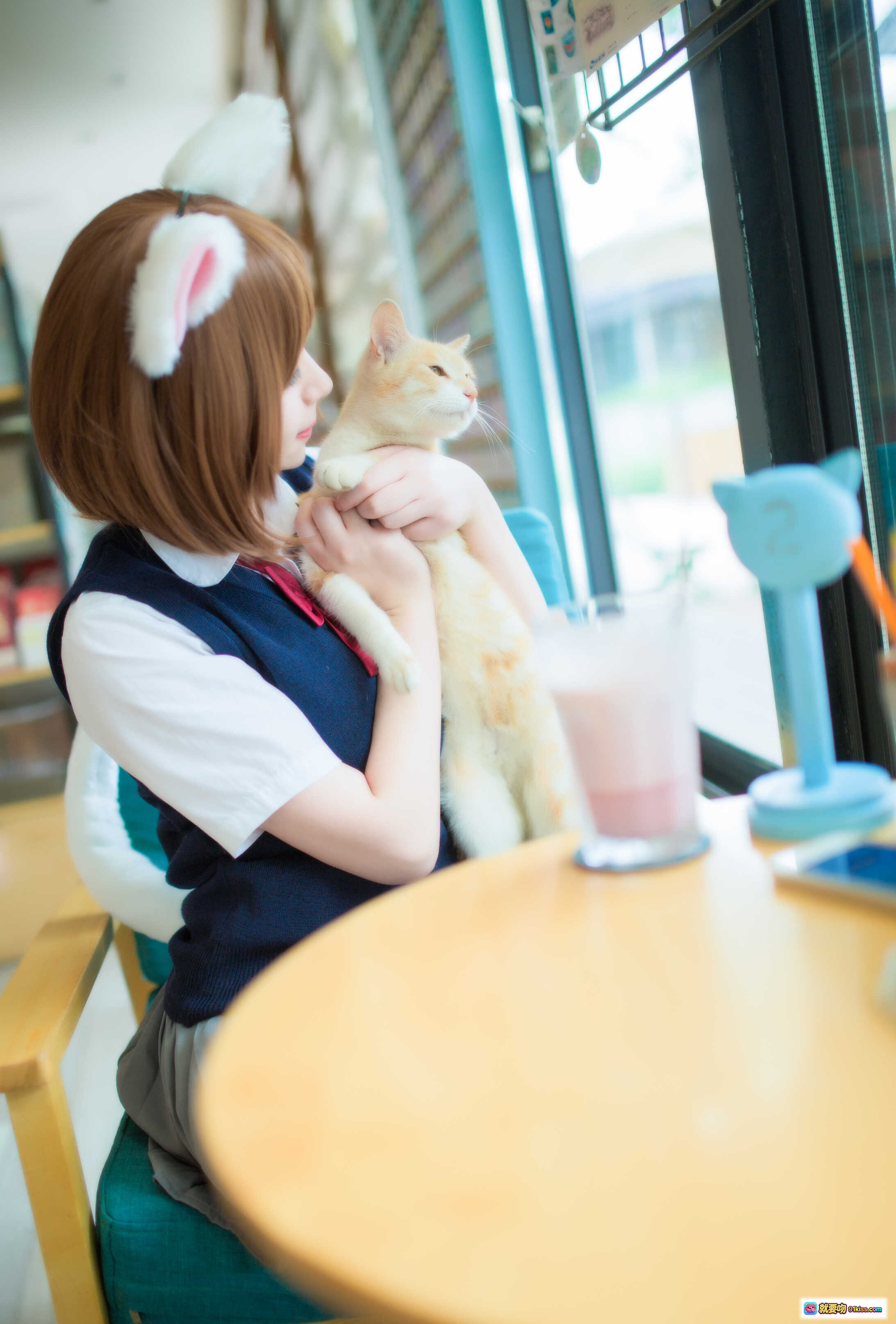 图片[6] - 闪月半NO.005喵少女写真｜红框眼镜JK制服少女专注笔记学习场景｜校园风清新可爱写真集 - 就要吻