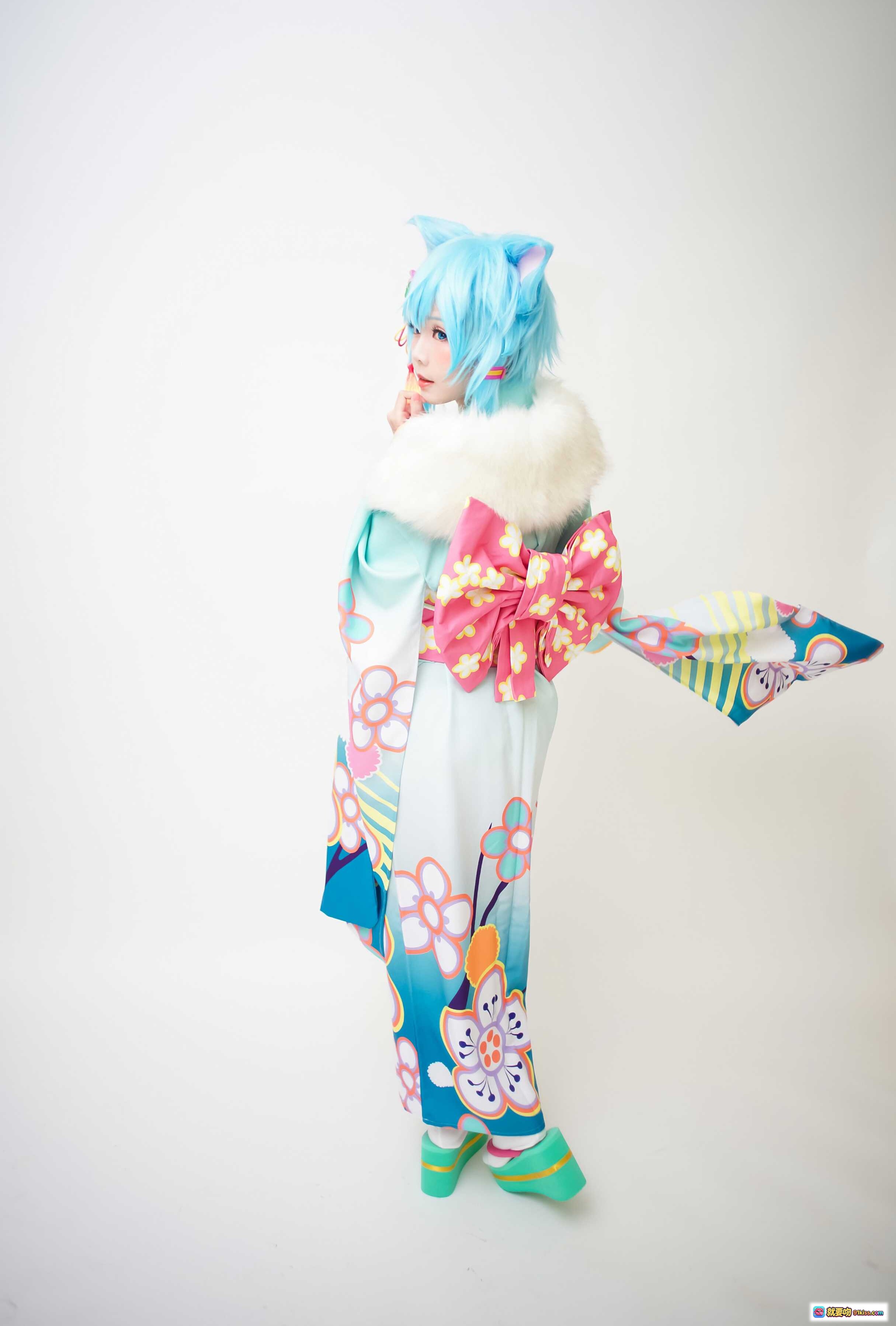 图片[4] - ElyEE子NO.018蓝发猫耳和风Cosplay写真｜日系甜美少女｜彩色花纹浴衣｜粉色背景唯美摆拍 - 就要吻
