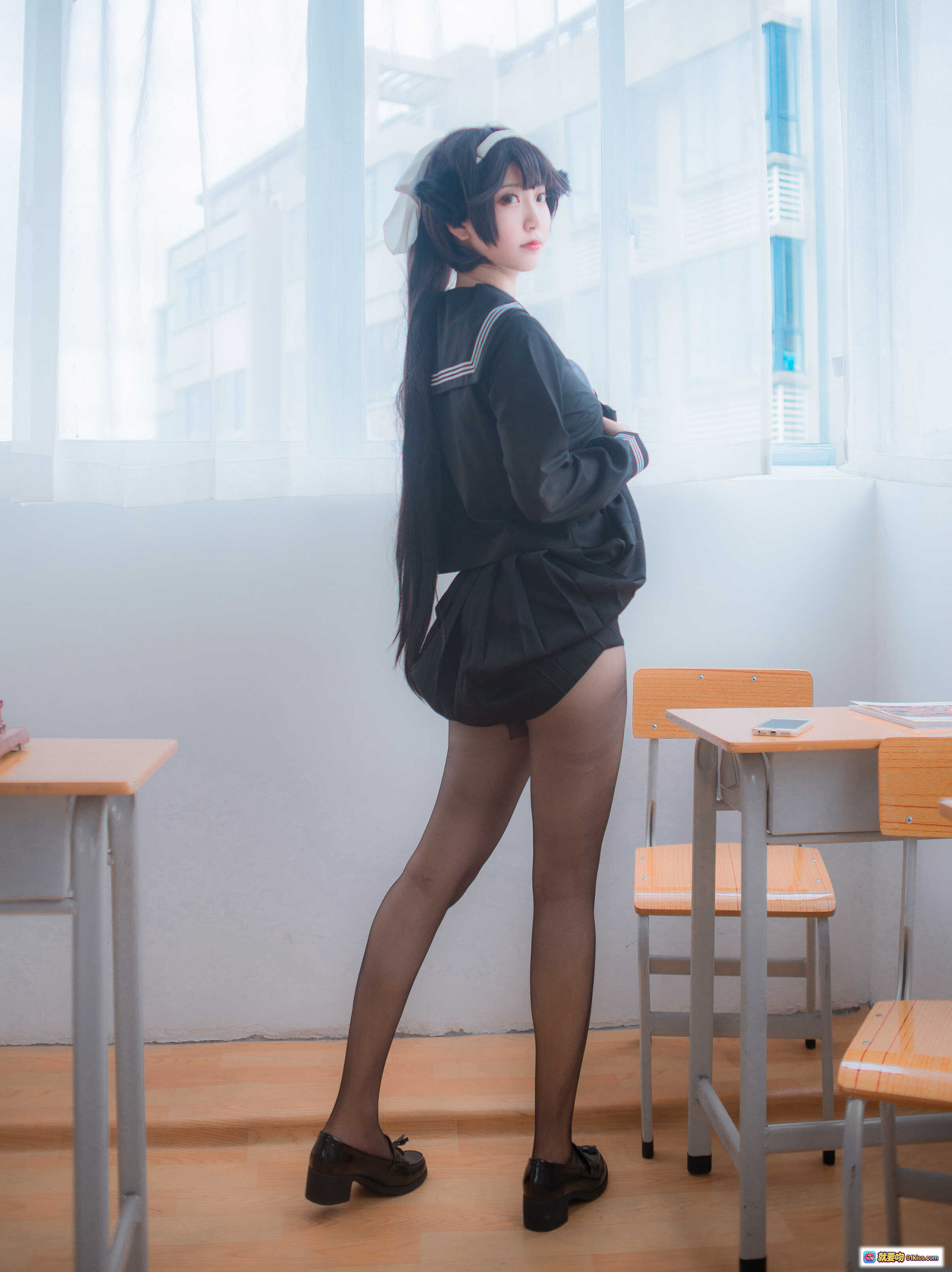 图片[6] - 黑川NO.006獒犬制服Cosplay写真 | 猫耳少女教室场景 | 白色水手服黑裙黑丝美腿 | 30P高清图集 - 就要吻