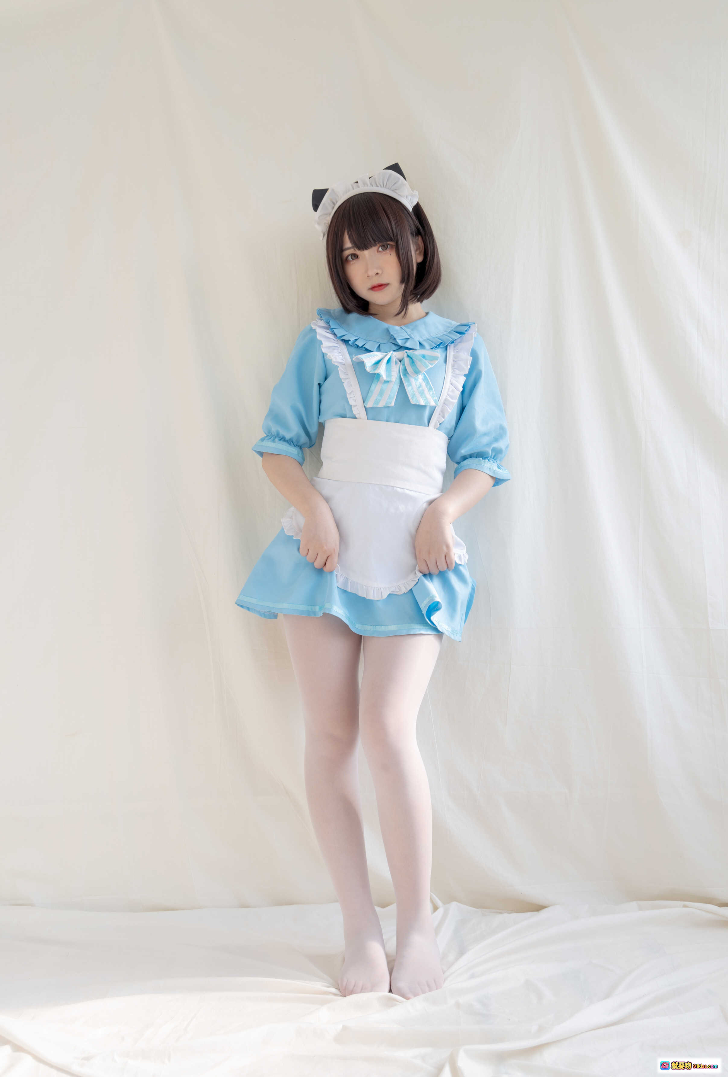 图片[8] - 古川NO.047蓝色小猫女仆装cosplay写真 甜美短发猫耳白围裙蓝裙少女风摄影图集 - 就要吻