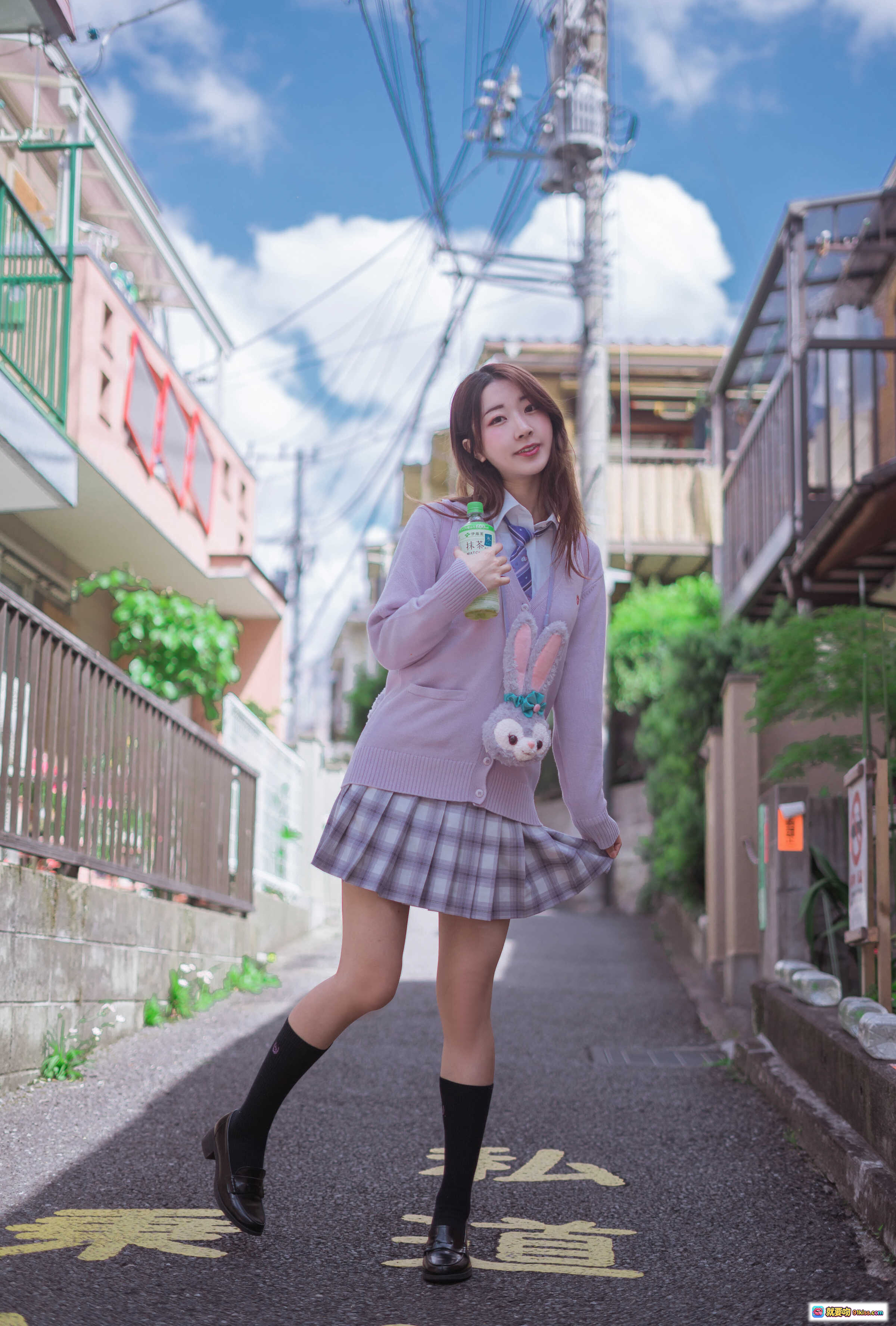 图片[9] - 黑川NO.040民宿楼下街景少女背影日系清新写真15P90MB - 就要吻