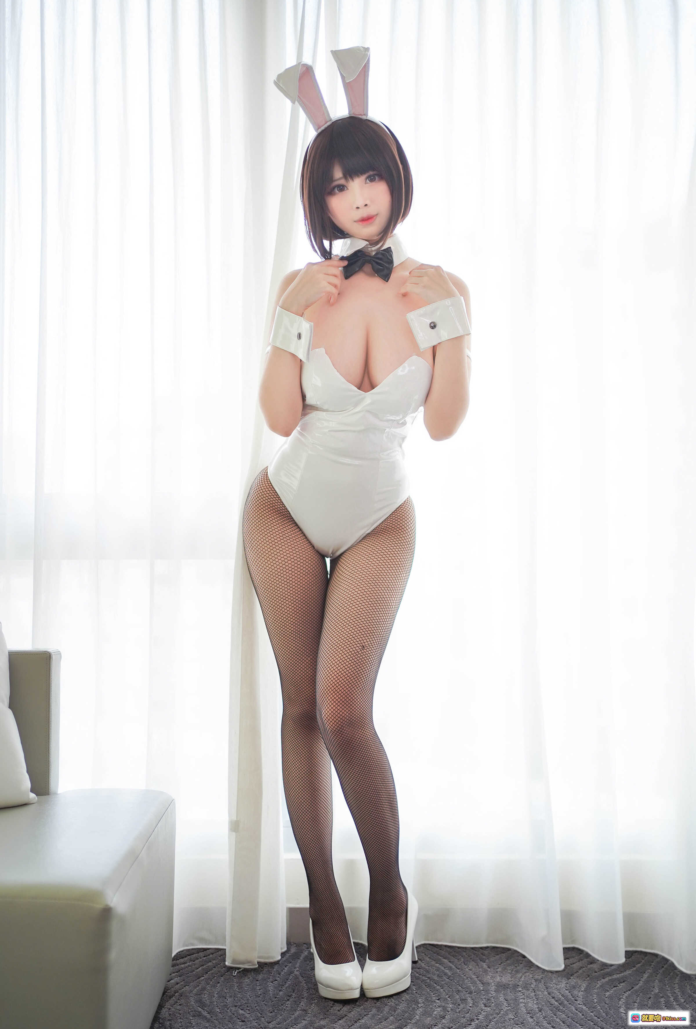 图片[6] - KaYa萱 NO.026 兔女郎写真 | 白色高跟鞋+渔网袜+兔耳发箍+蝴蝶结领结 | 室内柔光美拍 13P高清图集 - 就要吻