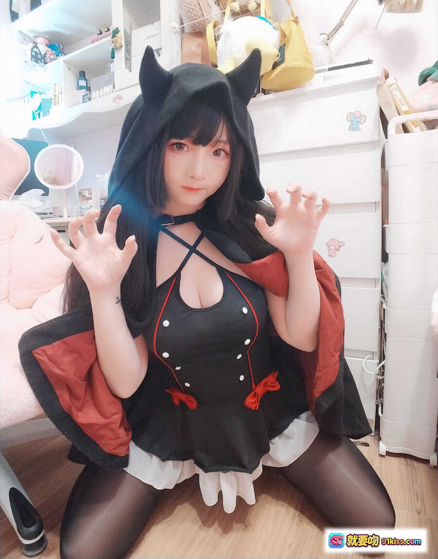 图片[1] - 古川NO.046小恶魔cosplay写真｜黑红恶魔装+猫耳兜帽+蕾丝边短裙+黑丝美腿｜41P高清图集 - 就要吻
