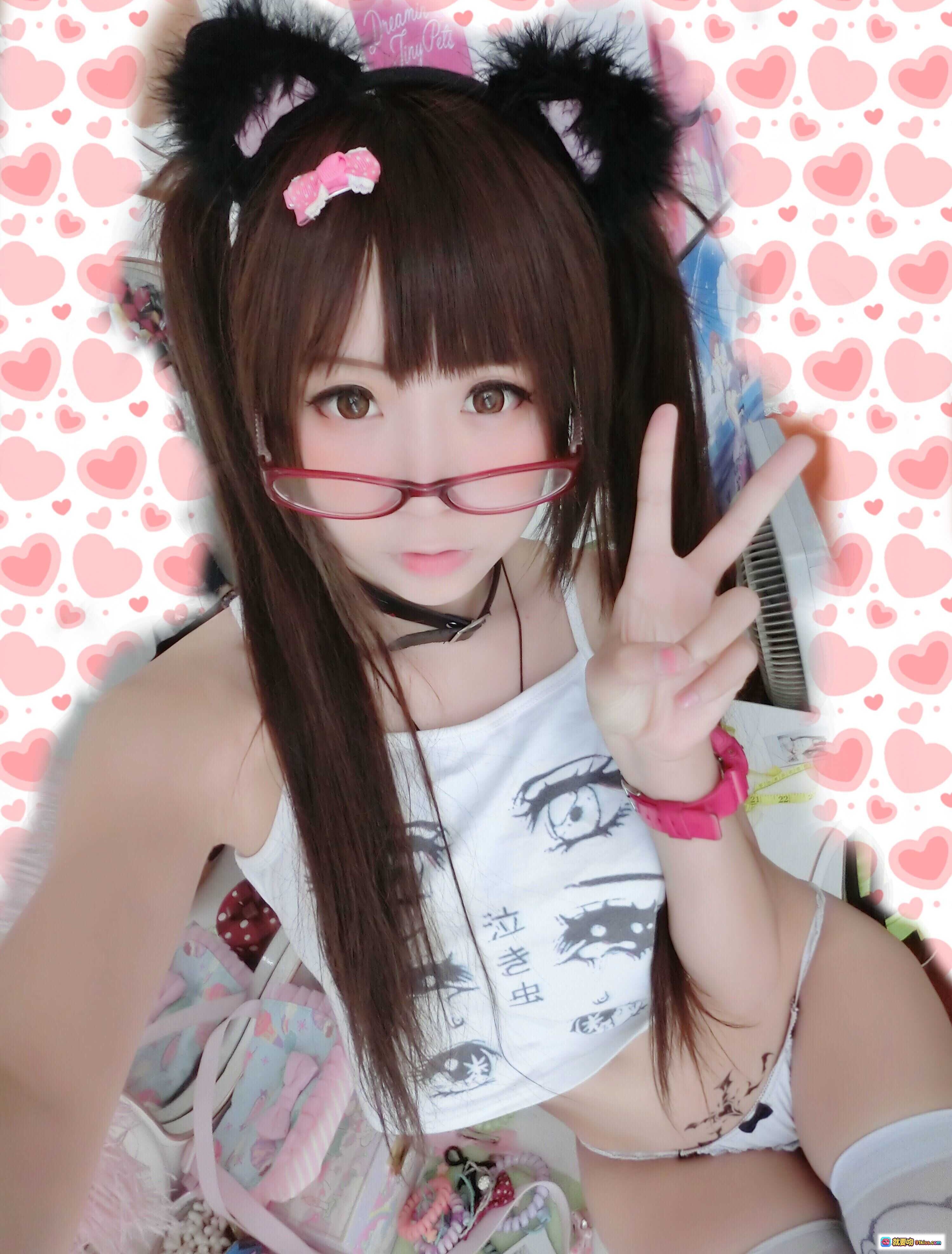 图片[6] - 摇摇乐yoyo NO.013 2018.04月福利写真 75P3V-113MB 粉裙白袜木桥户外美腿少女风 - 就要吻