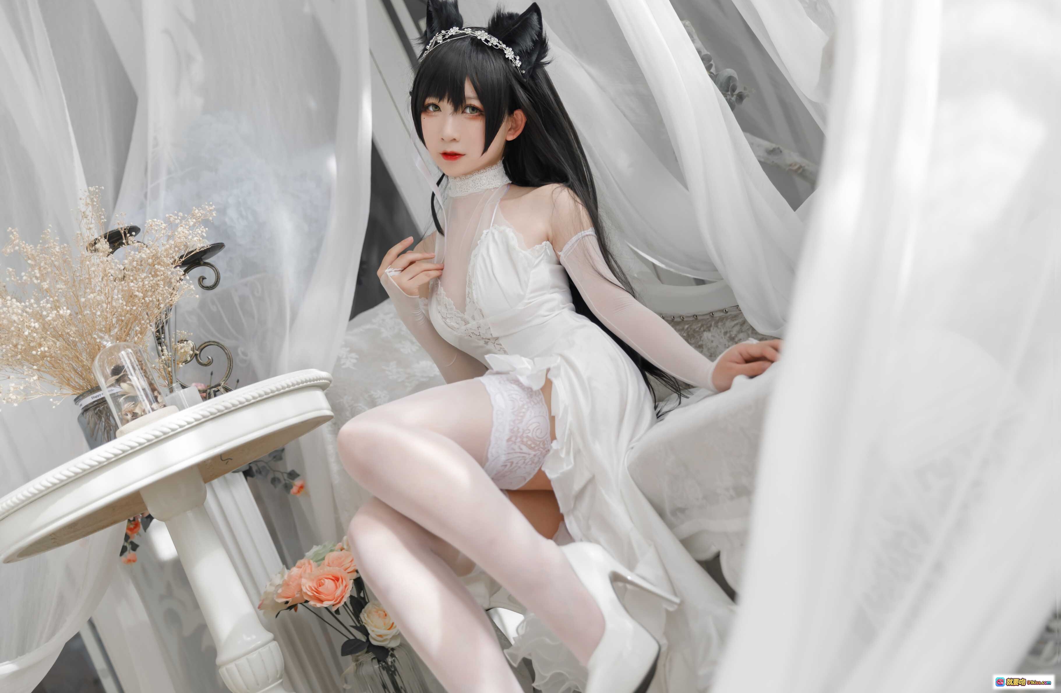 图片[4] - 樱落酱NO.016爱宕花嫁cos写真 白色婚纱猫耳头饰柔美姿态19P高清图集 - 就要吻