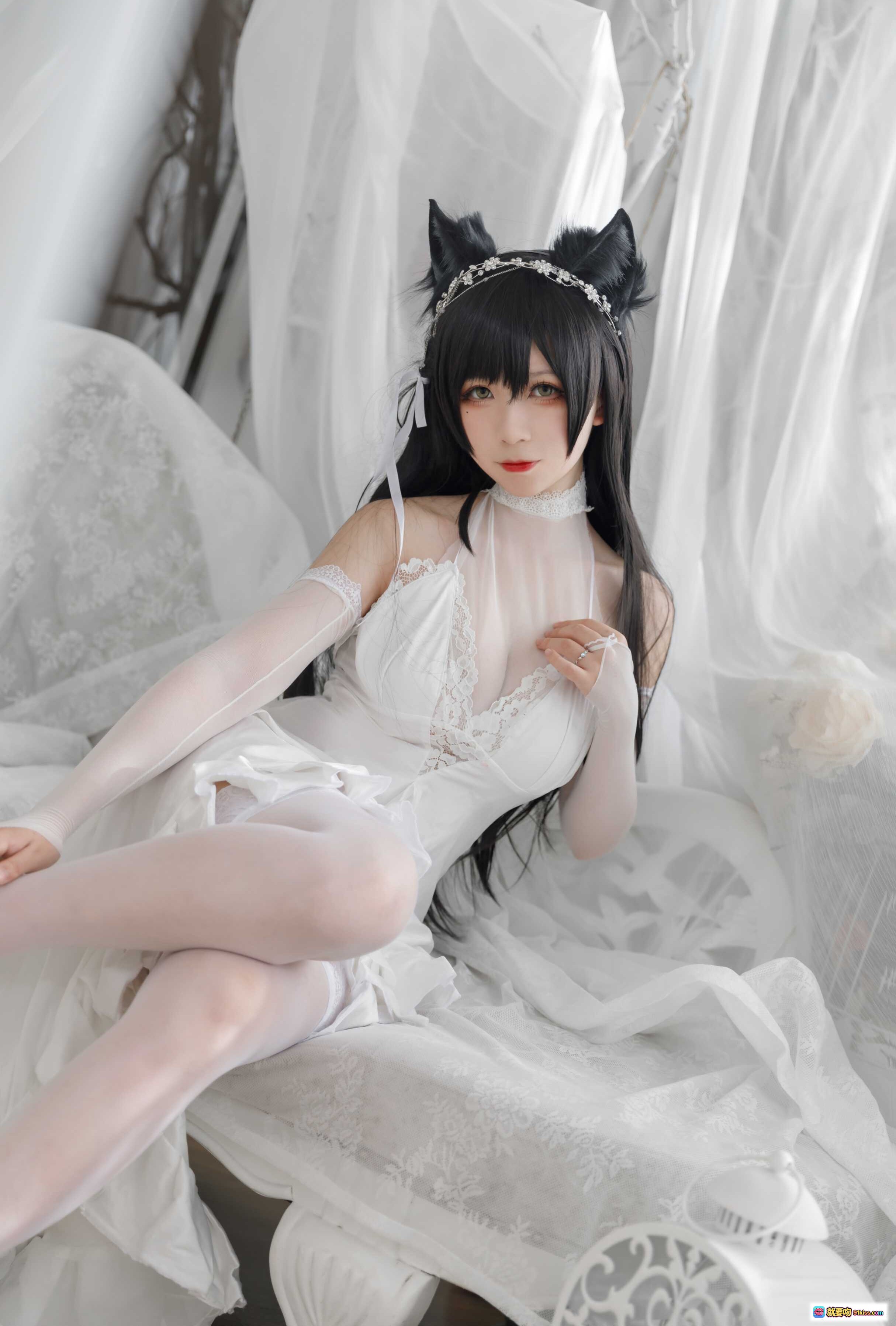 图片[10] - 樱落酱NO.016爱宕花嫁cos写真 白色婚纱猫耳头饰柔美姿态19P高清图集 - 就要吻