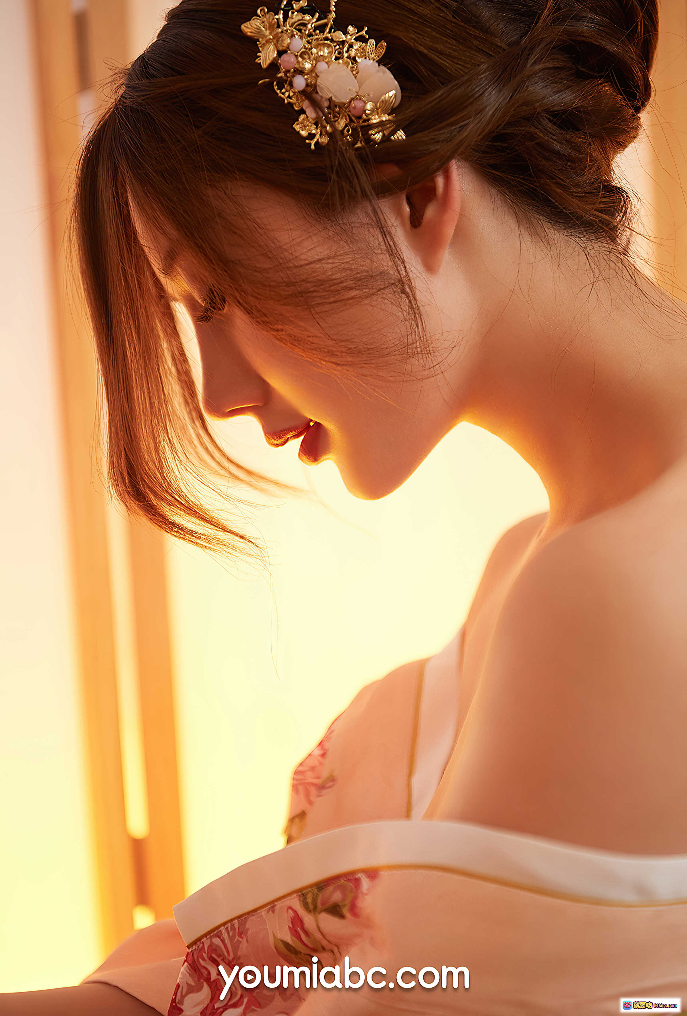 图片[9] - 和服少女苏小曼优雅坐姿写真｜日式榻榻米茶室氛围｜粉色花卉浴衣美腿特写｜YouMi尤蜜2020精选图集 - 就要吻