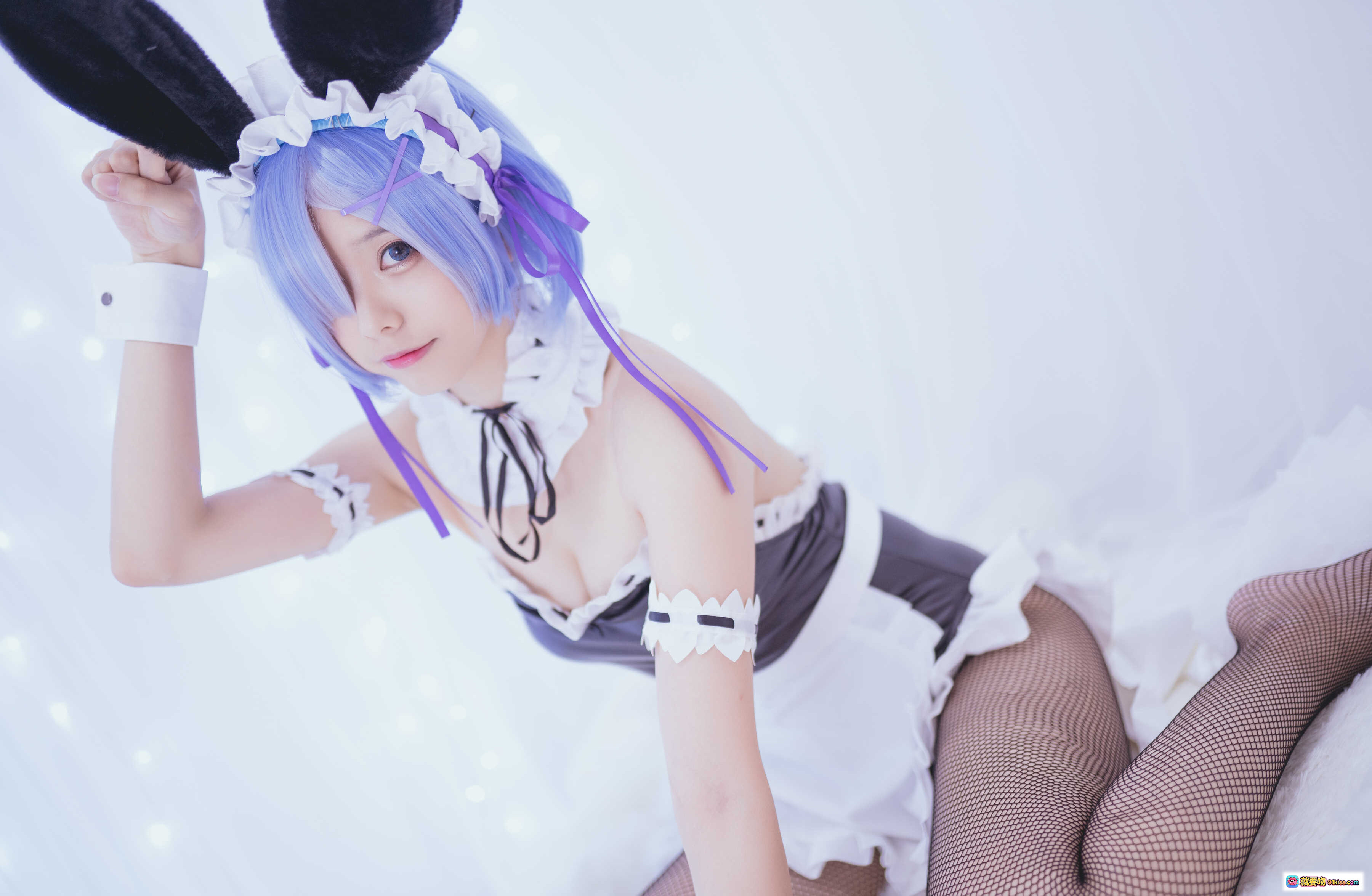 图片[10] - 小野妹子W NO.026 蕾姆兔女郎Cosplay 网袜美足 甜美蓝发 黑兔耳 26P高清写真 - 就要吻