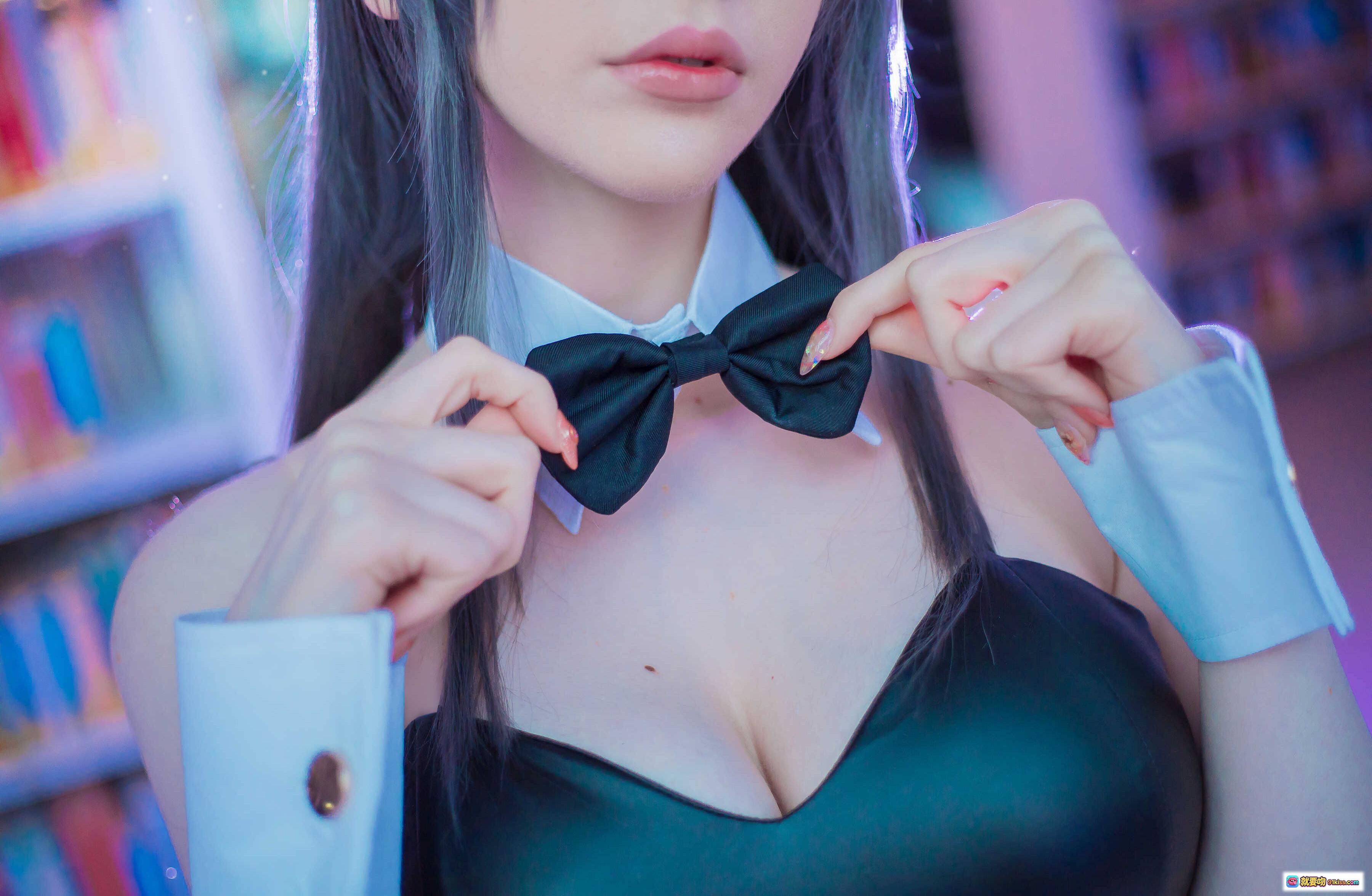 图片[3] - 樱岛麻衣COS写真 | Sayathefox NO.011 兔女郎造型 书店场景 黑丝长发 14P高清图集 - 就要吻