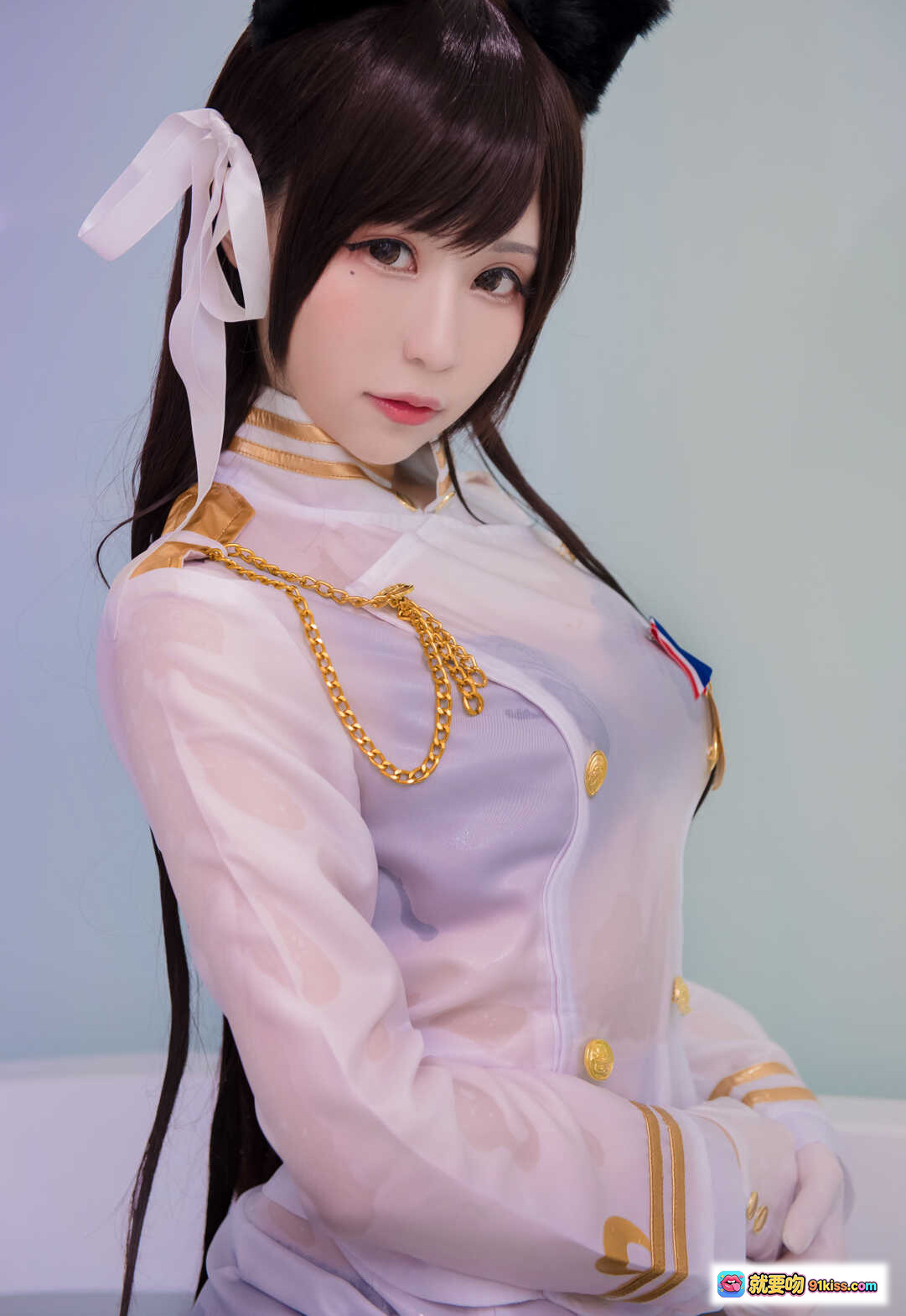 白神泱NO.005浴缸cosplay写真｜猫耳黑发少女｜白色透视制服｜金色链条装饰｜精致妆容与蝴蝶结发饰 - 就要吻