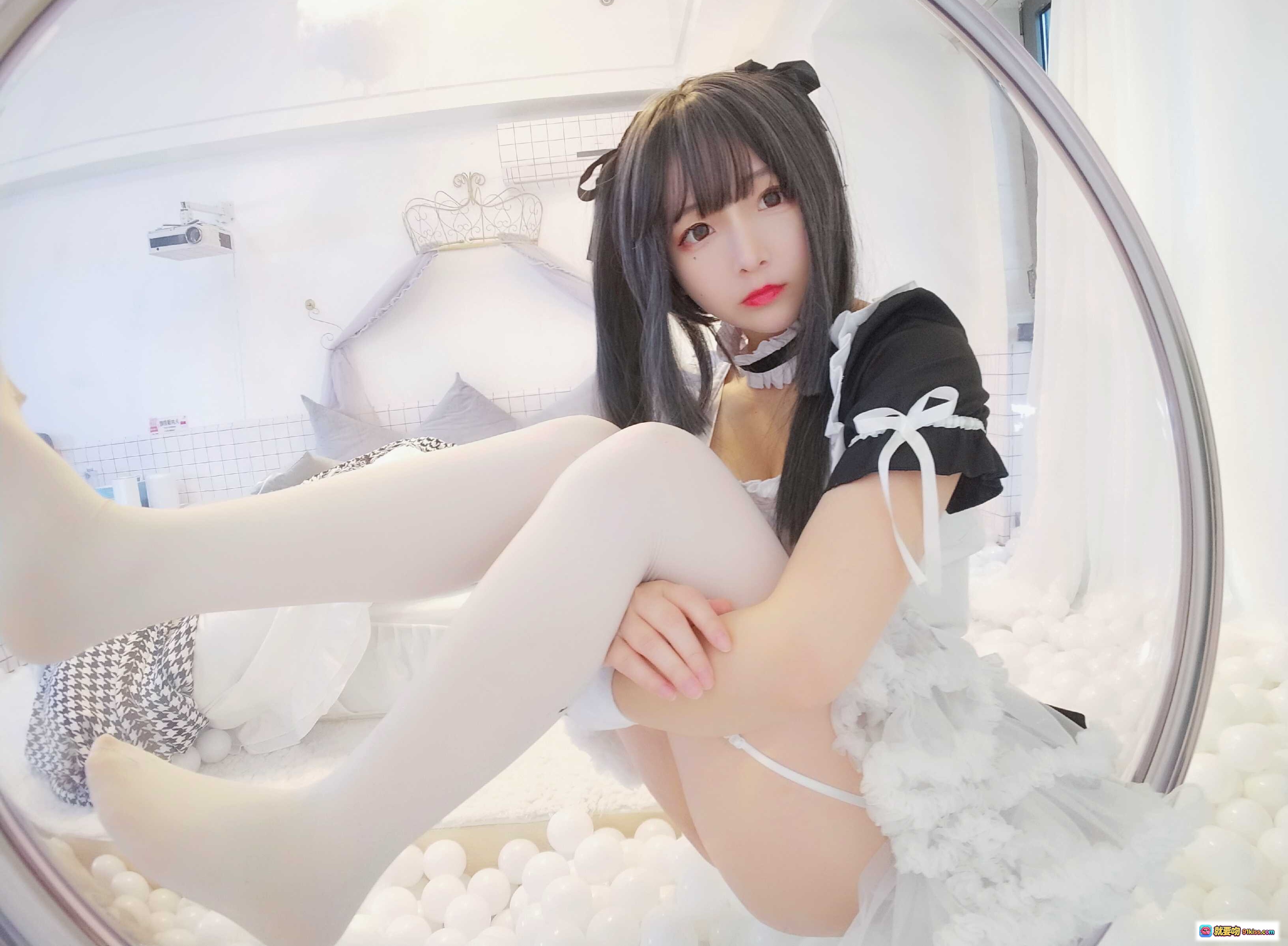 图片[4] - 古川NO.032穹妹女仆装写真 白丝长腿蕾丝短裙球池坐姿性感可爱27P高清图集 - 就要吻