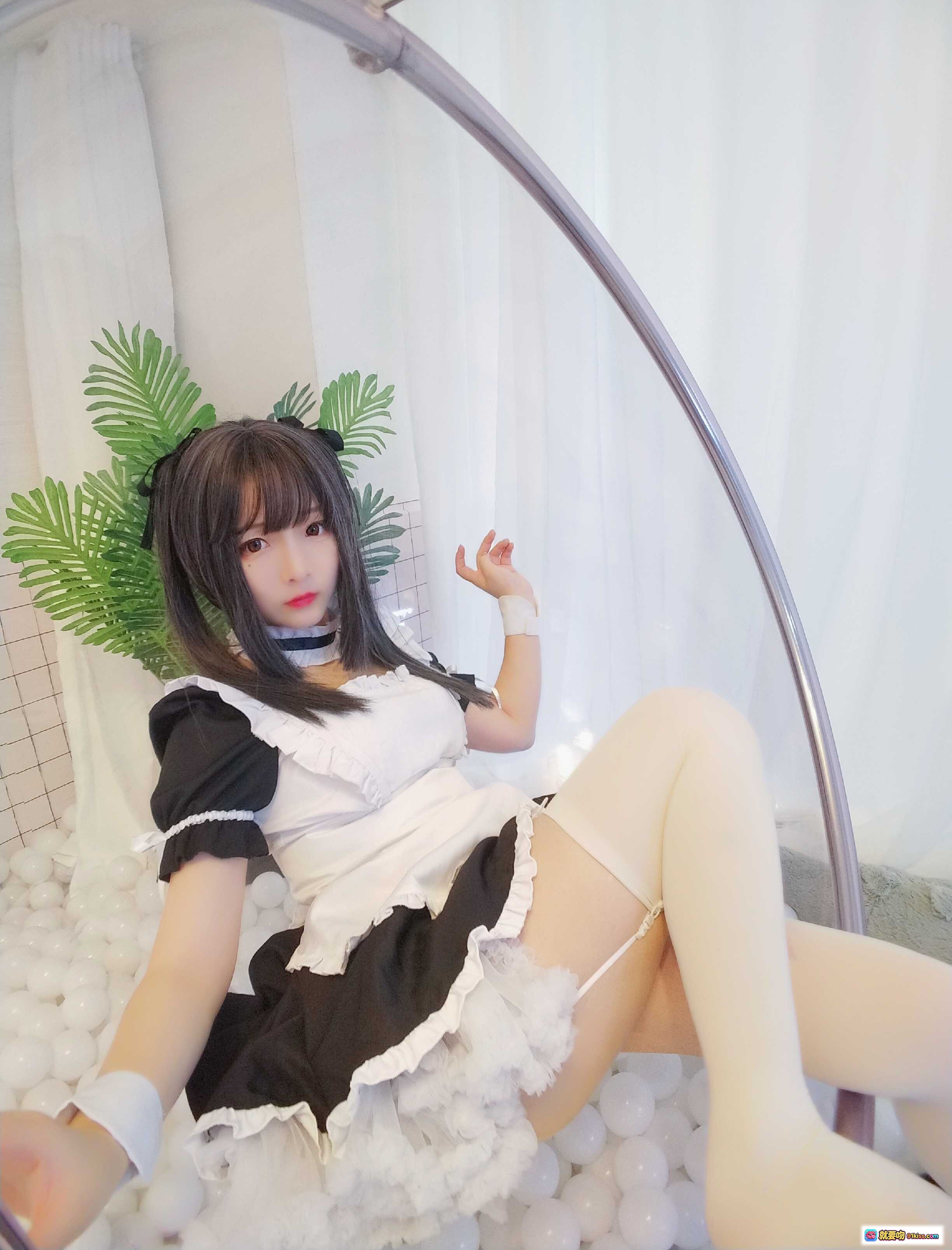 图片[9] - 古川NO.032穹妹女仆装写真 白丝长腿蕾丝短裙球池坐姿性感可爱27P高清图集 - 就要吻