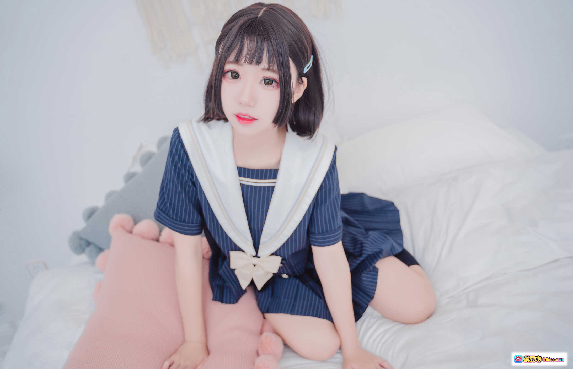 图片[5] - 猫君君_MaoJun NO.007 清纯学妹蓝条纹水手服黑过膝袜坐姿写真40P高清图集 - 就要吻