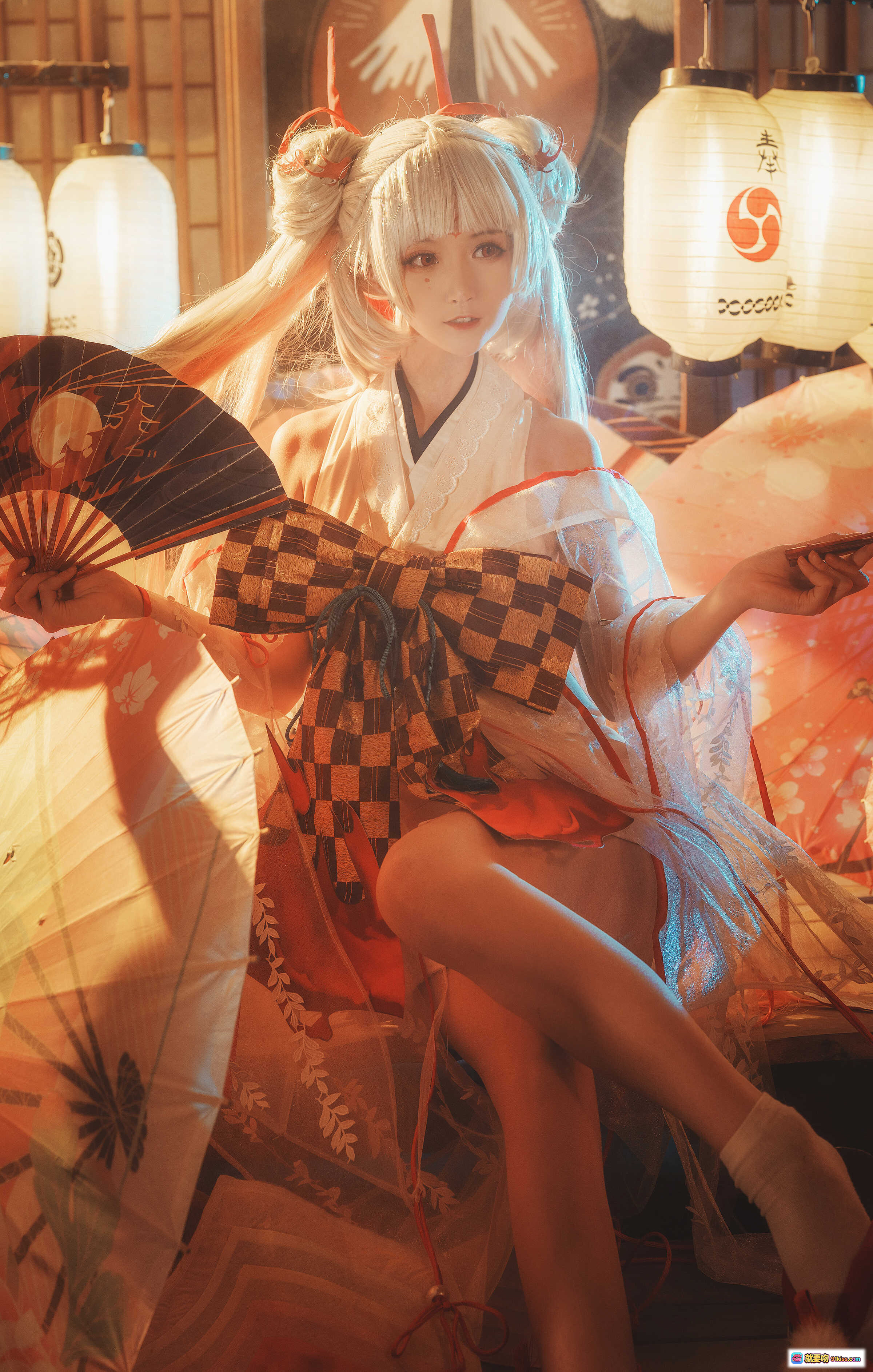 图片[4] - yui金鱼NO.022不知火和风cosplay写真｜日式灯笼伞扇场景｜白发红纹和服造型｜12P高清图集 - 就要吻