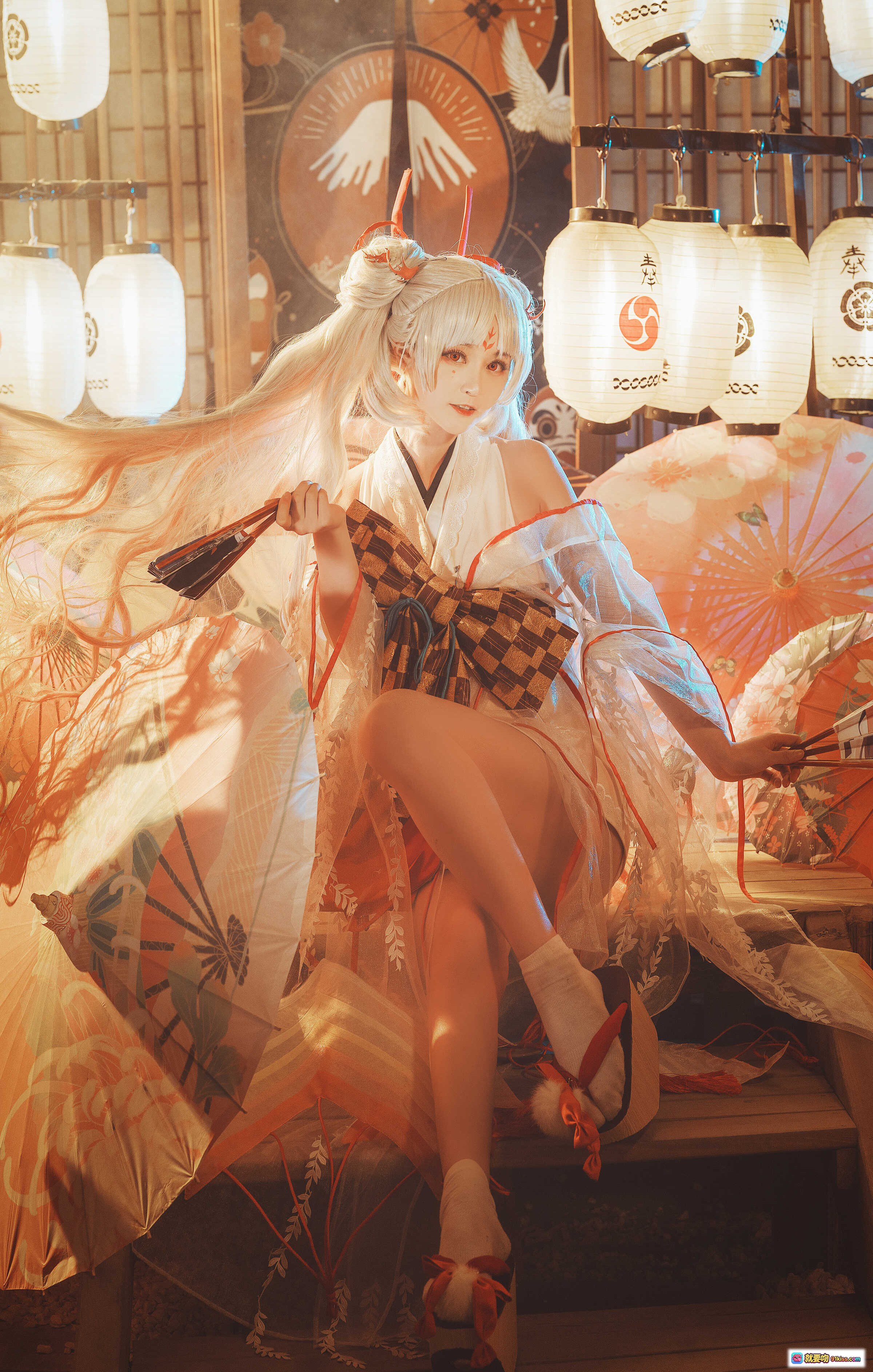 图片[9] - yui金鱼NO.022不知火和风cosplay写真｜日式灯笼伞扇场景｜白发红纹和服造型｜12P高清图集 - 就要吻