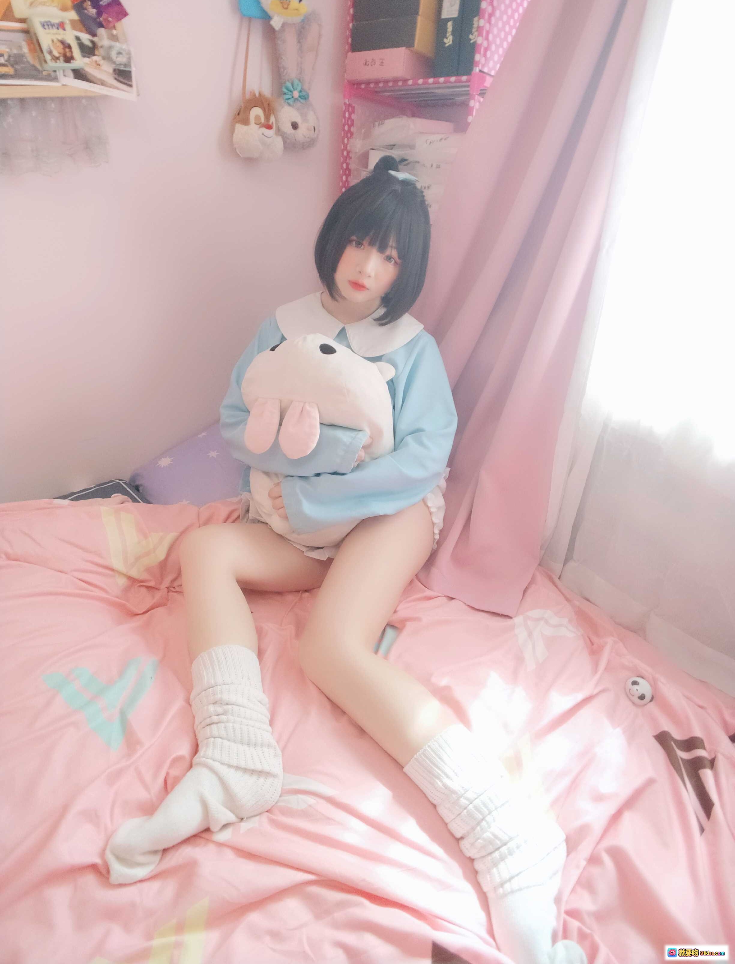 图片[7] - 古川NO.040淡蓝衣白袜果足写真 甜美少女粉嫩房间41P高清图集 - 就要吻