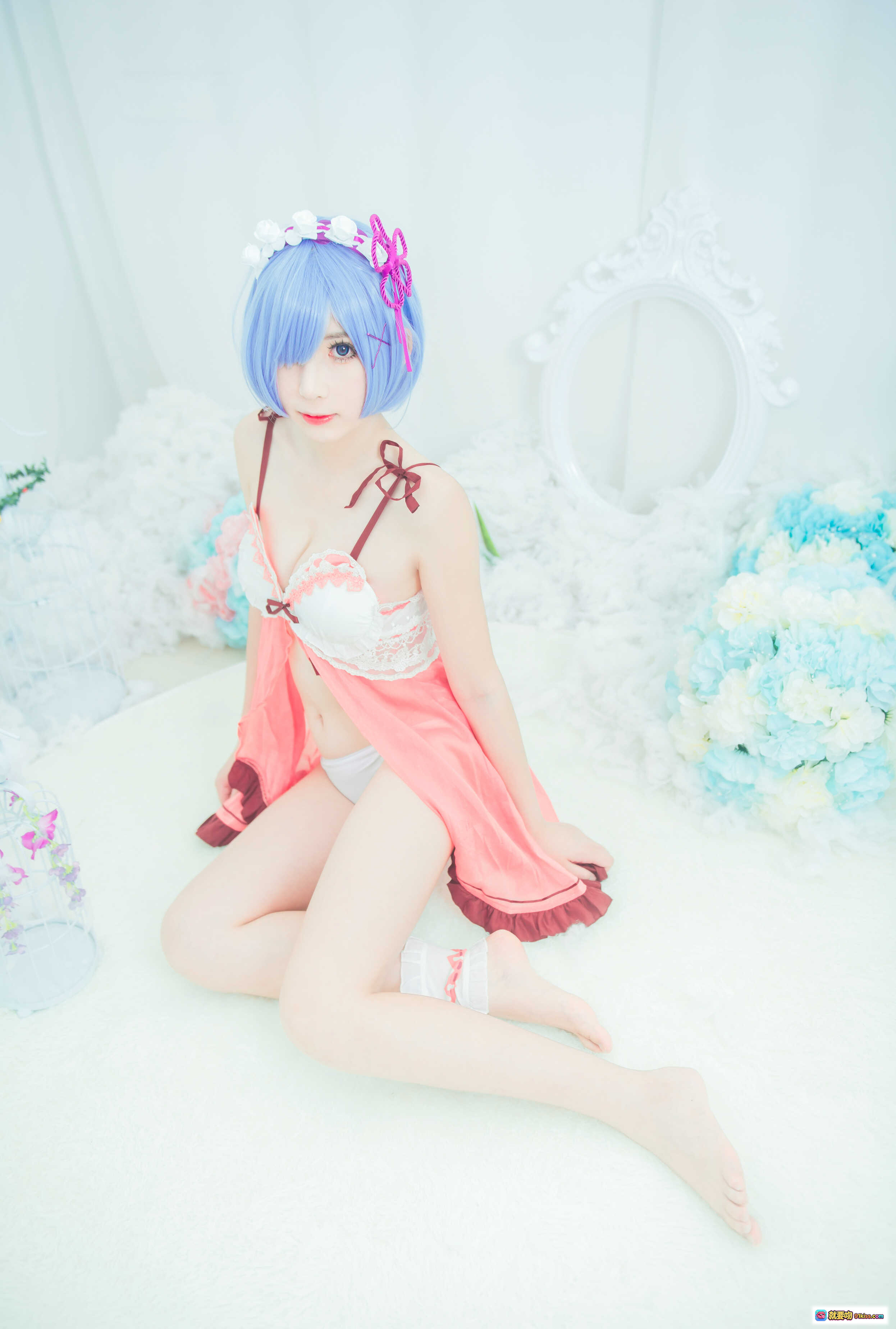 图片[10] - 小酥酱NO.009雷姆睡衣Cosplay蓝发少女粉色蕾丝吊带裙手持白框镜甜美可爱写真24P - 就要吻