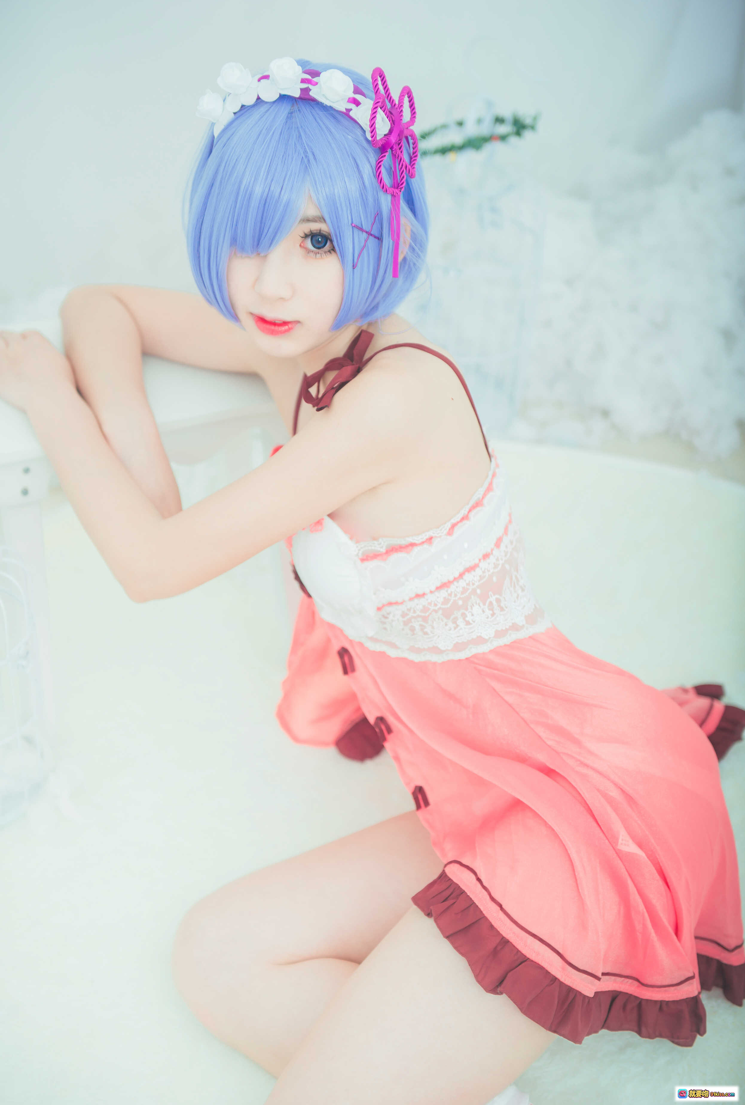 图片[7] - 小酥酱NO.009雷姆睡衣Cosplay蓝发少女粉色蕾丝吊带裙手持白框镜甜美可爱写真24P - 就要吻