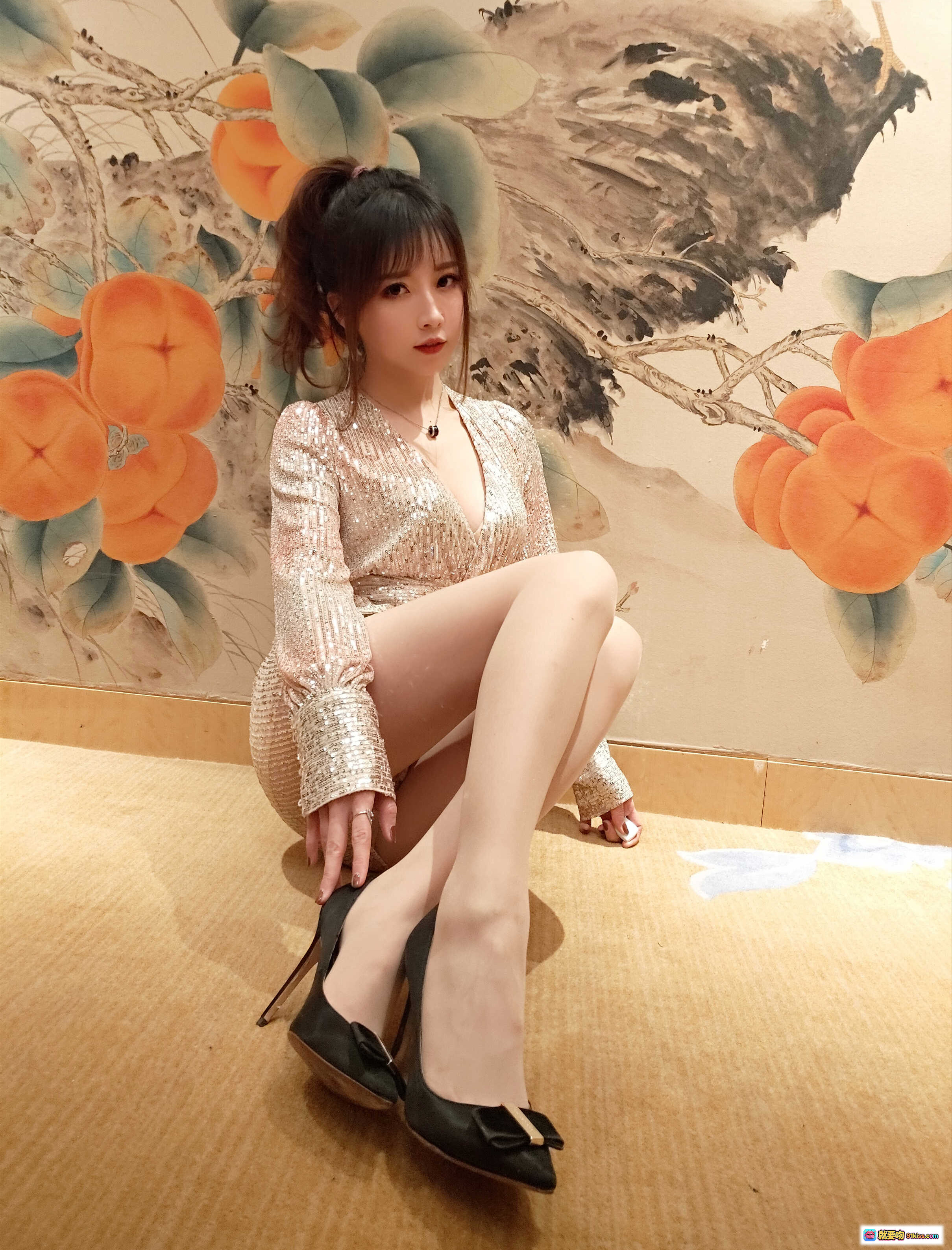 图片[6] - 小女巫露娜NO.014亮片裙肉丝美腿高跟性感写真22P141MB - 就要吻