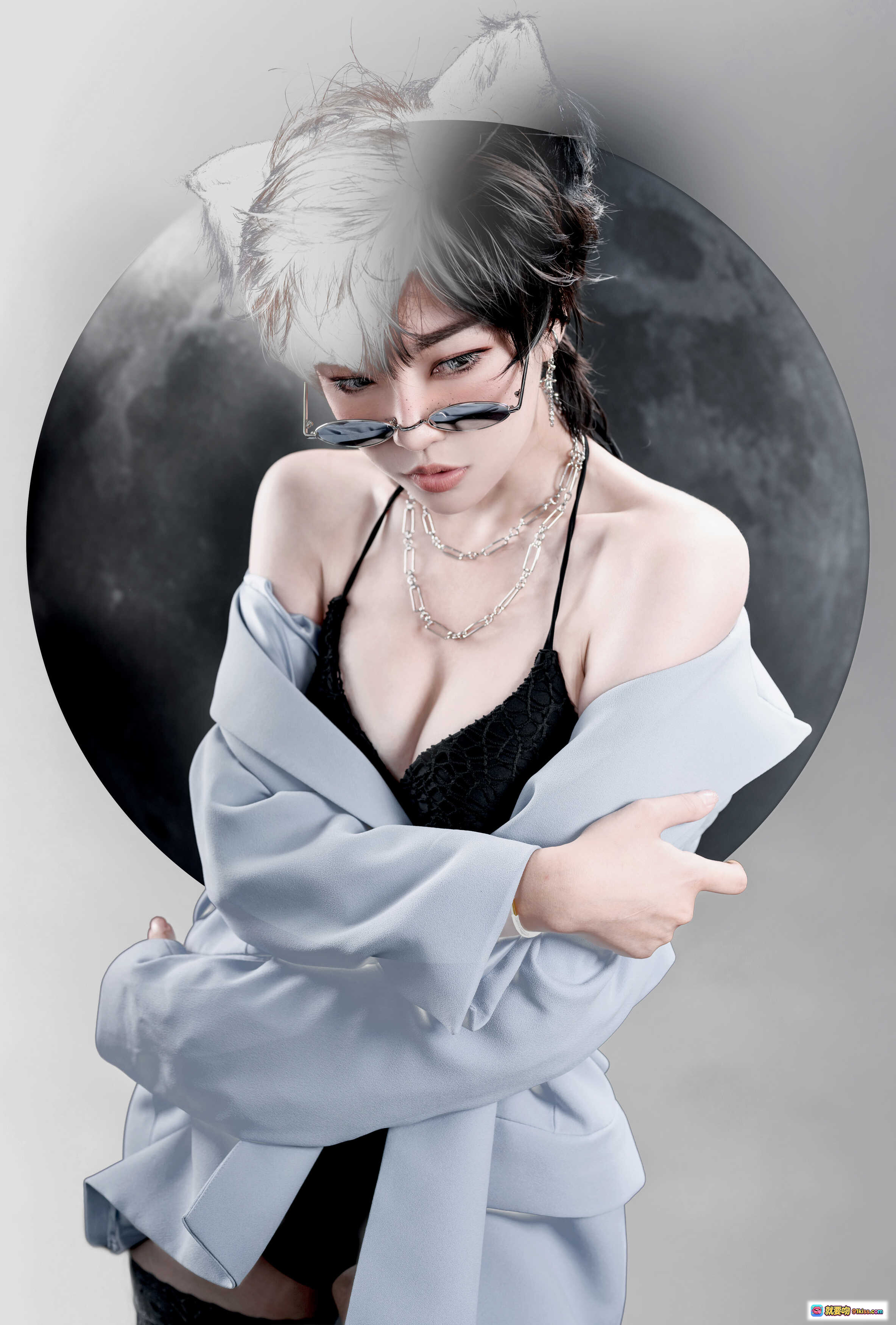 图片[9] - 青青子Js NO.017 狐狸与狼主题写真｜白发猫耳造型+黑色蕾丝内衣+灰色西装外套+高跟短靴｜时尚性感Cosplay摄影集 - 就要吻